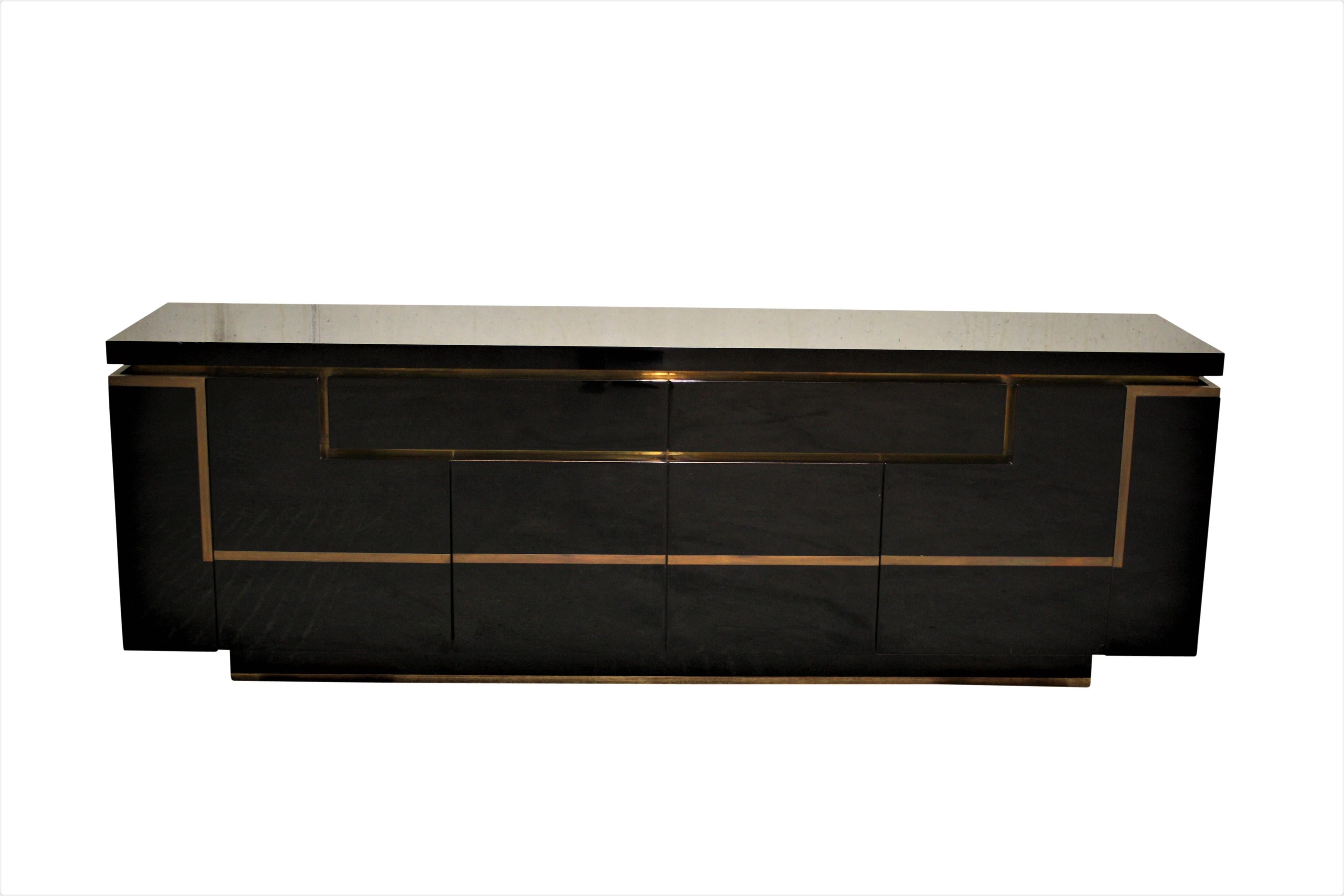 Black Lacquered Credenza by Jean Claude Mahey, 1970s In Good Condition In HEVERLEE, BE
