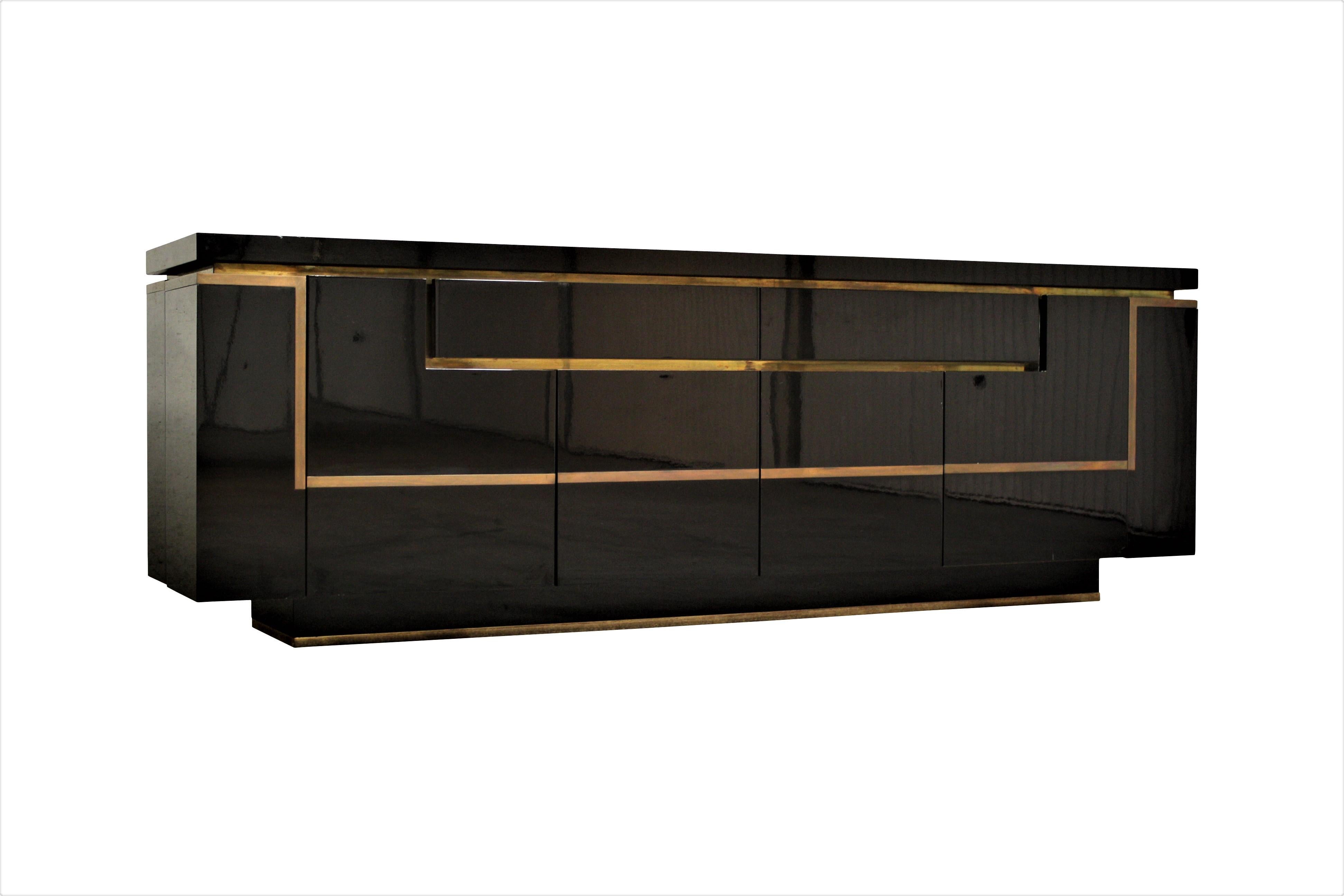 Late 20th Century Black Lacquered Credenza by Jean Claude Mahey, 1970s
