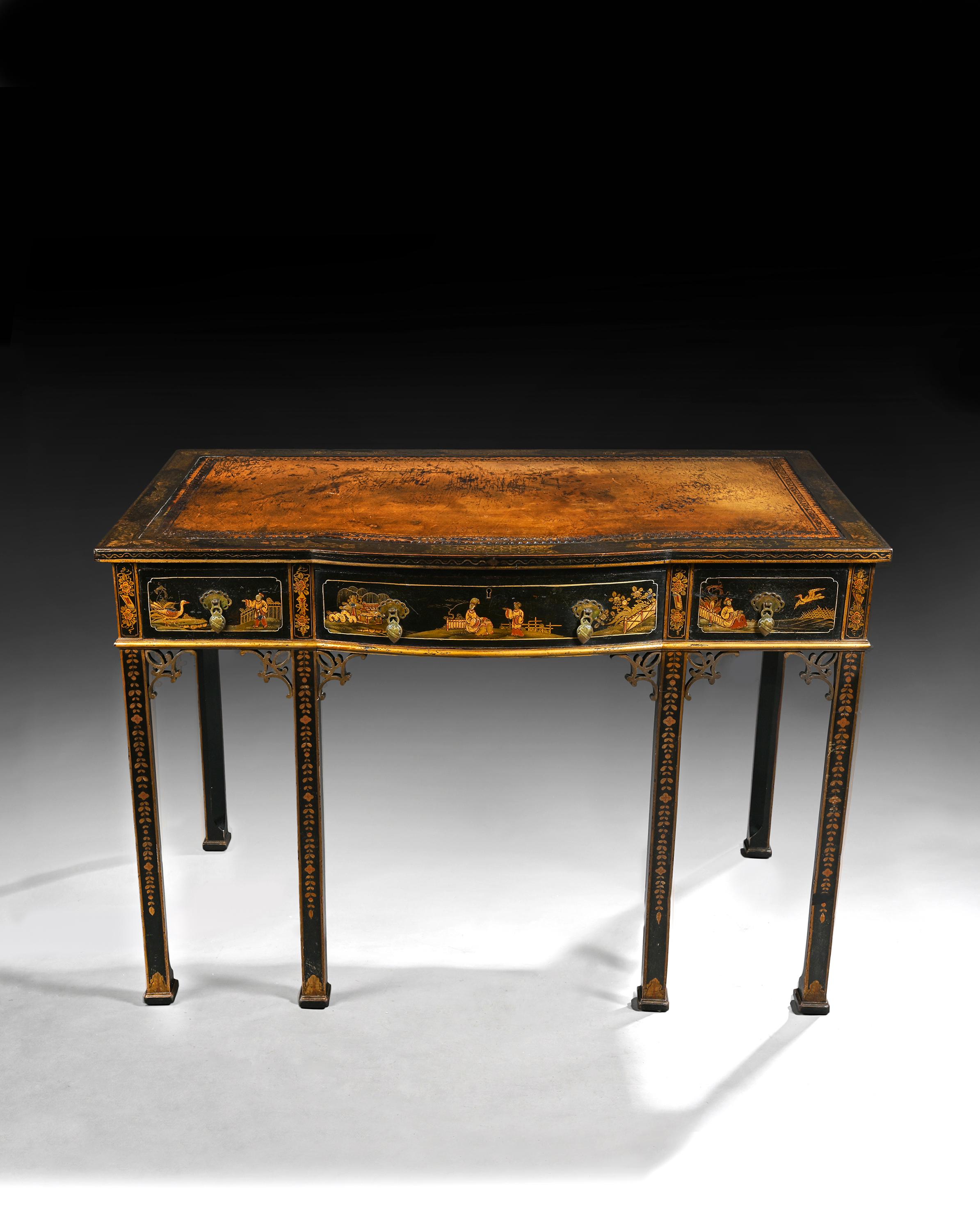 Black Lacquered Early 20th Century Chinoiserie Writing Table 5