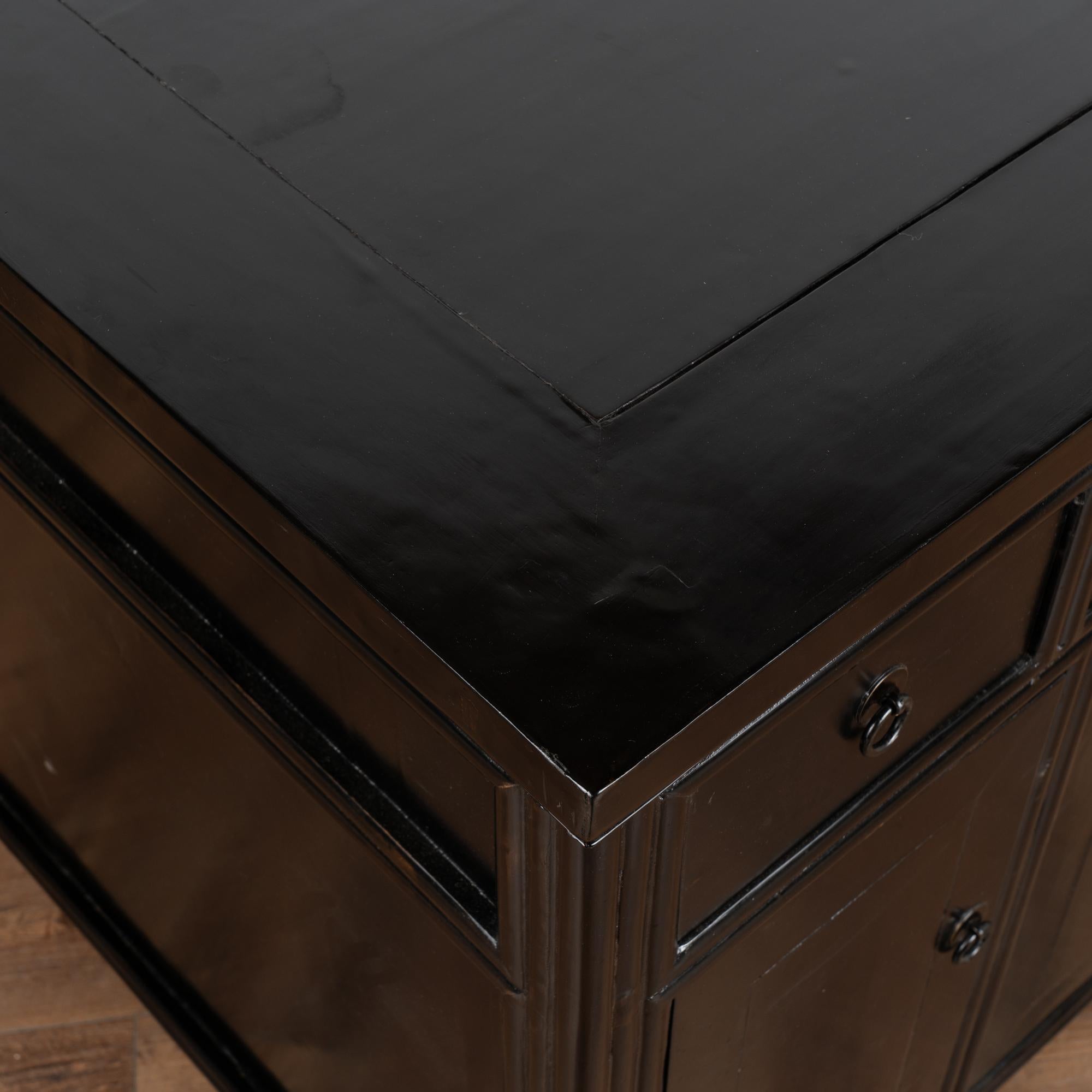 Black Lacquered Free Standing Console Cabinet or Kitchen Island, China 1880 1