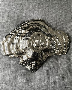 Black Lacquered Glass Dish Paved with Silver Shade Dots