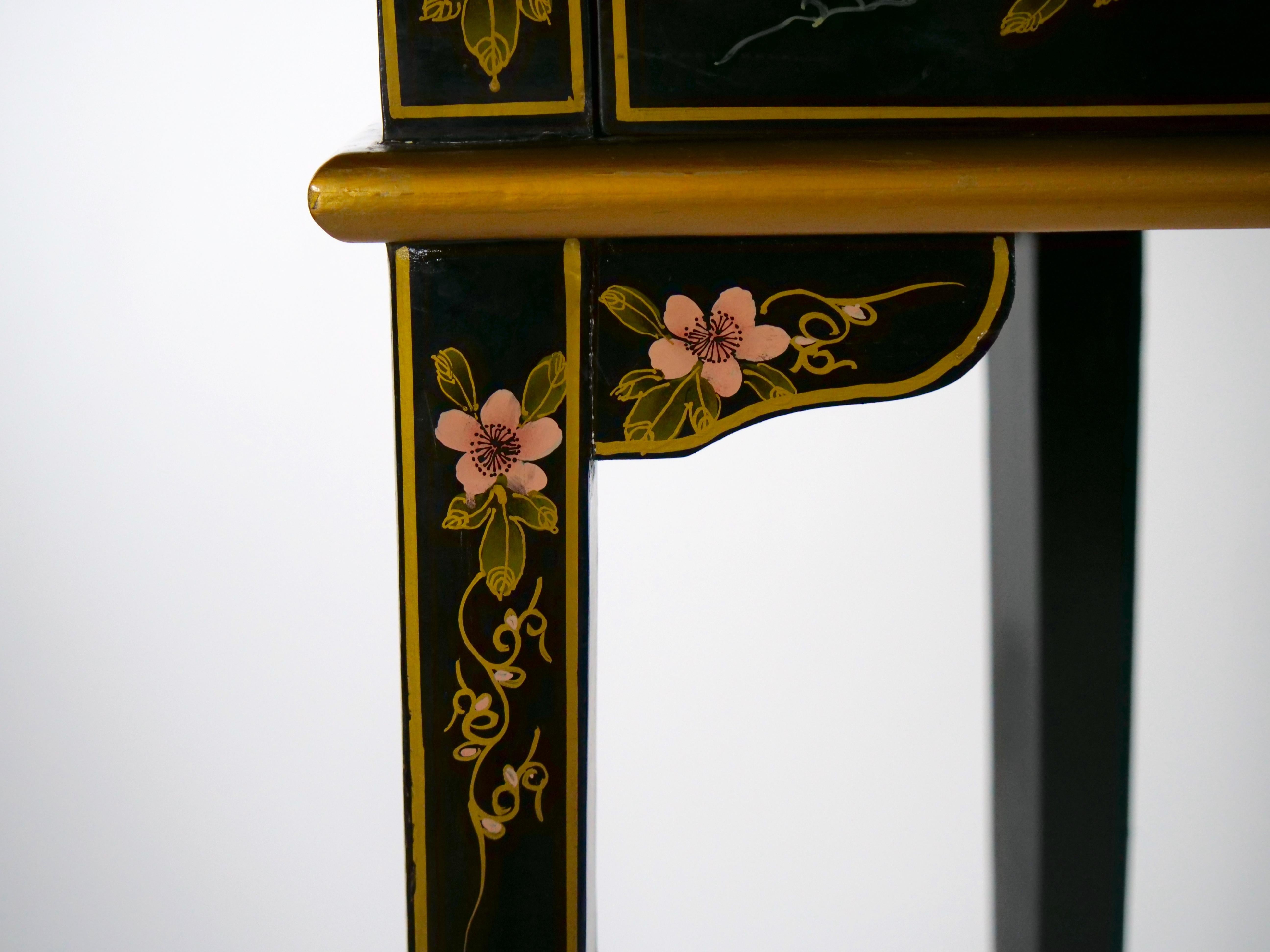 Black Lacquered Hand Painted / Decorated Chinoiserie Desk 5