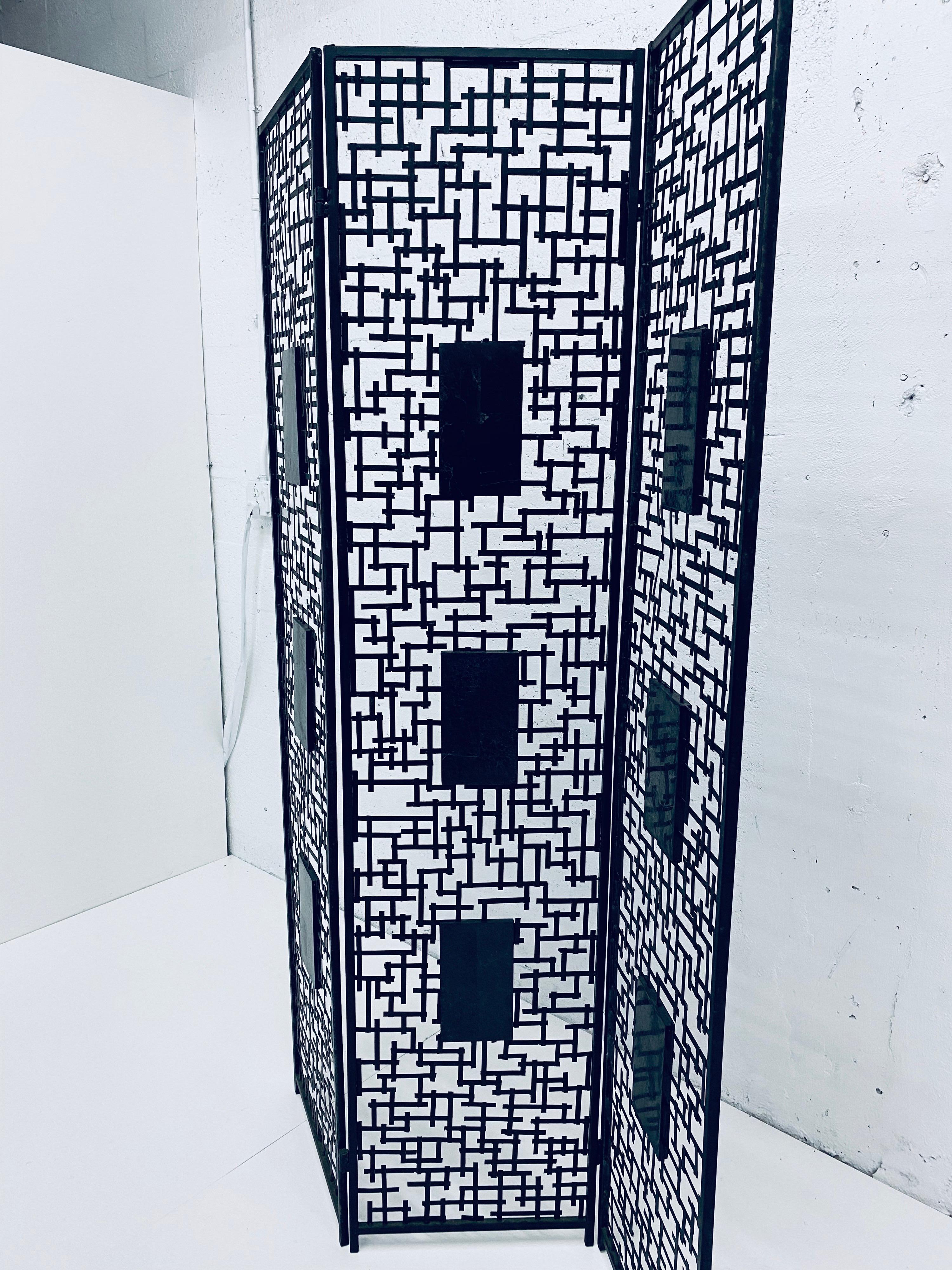 Black Iron Room Divider Screen with Black Tessellated Stone Accents In Good Condition For Sale In Miami, FL