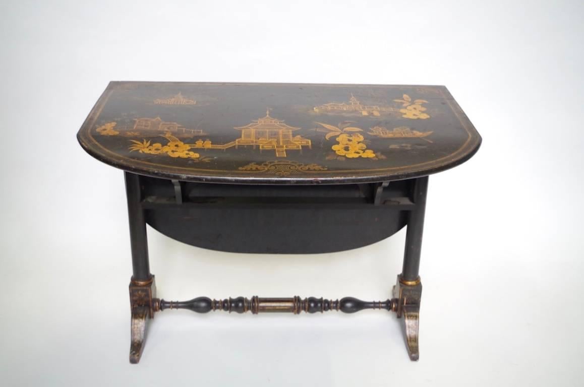Black Lacquered Leaf Table, England, Late 19th Century 2