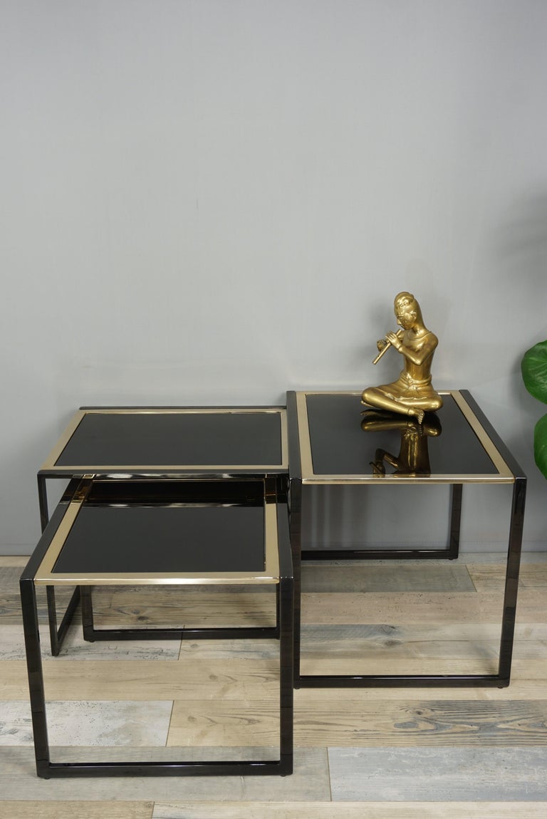 Black Lacquered Metal and Black Mirror Glass Nesting Tables Set For