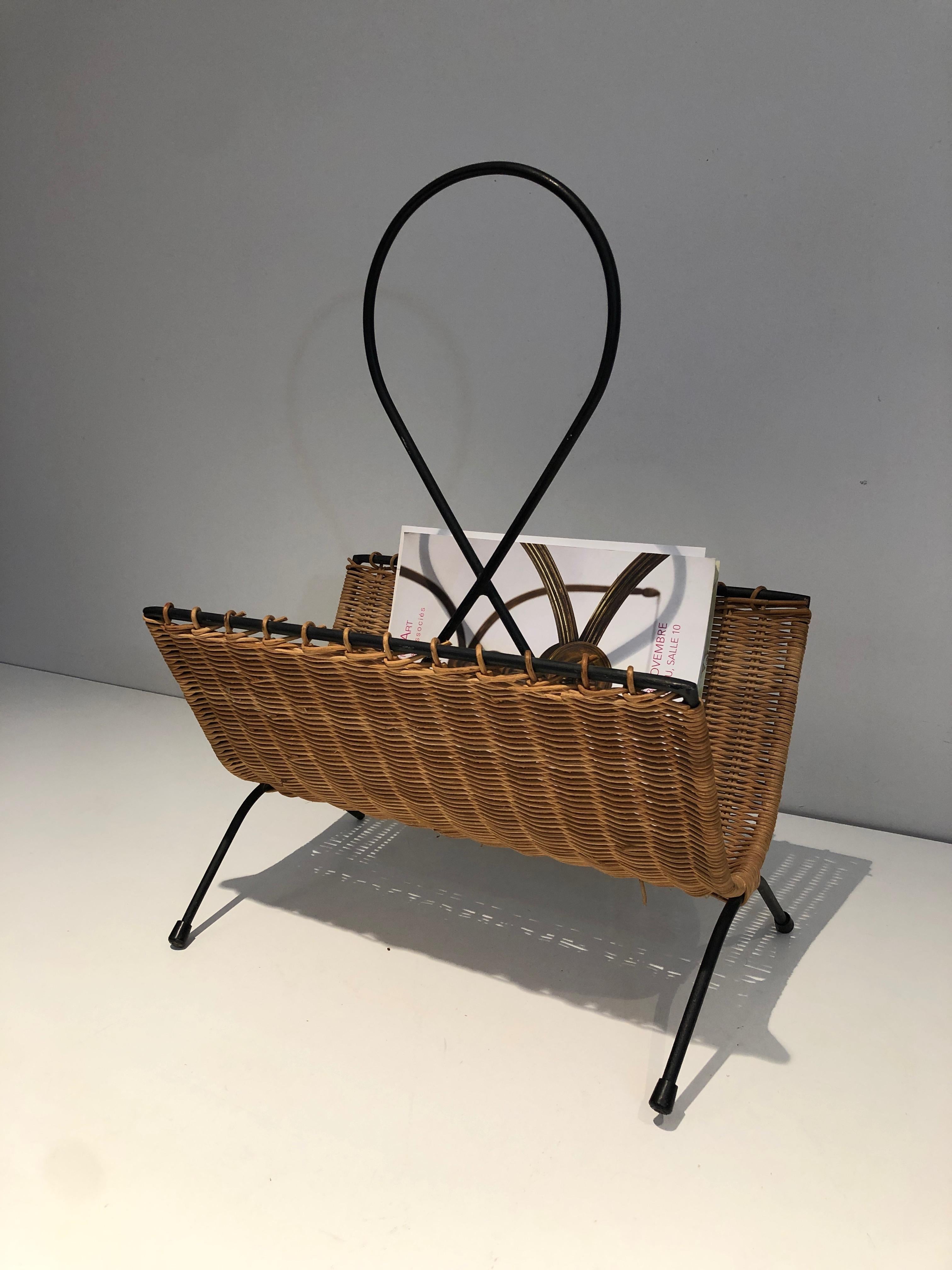 Black Lacquered Metal Magazine Rack, French Work, Circa 1950 For Sale 6