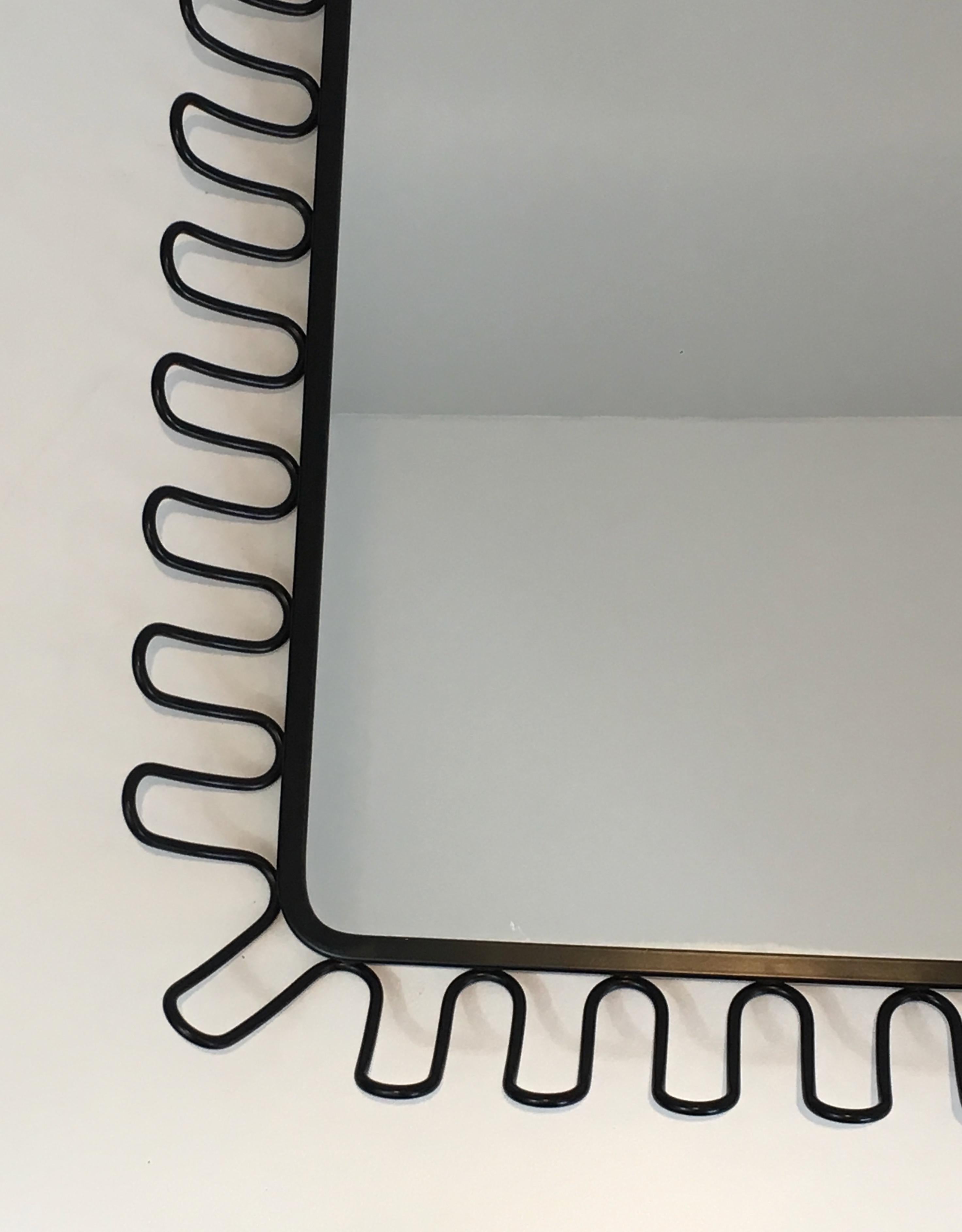 Fin du 20e siècle Miroir en métal laqué noir en vente