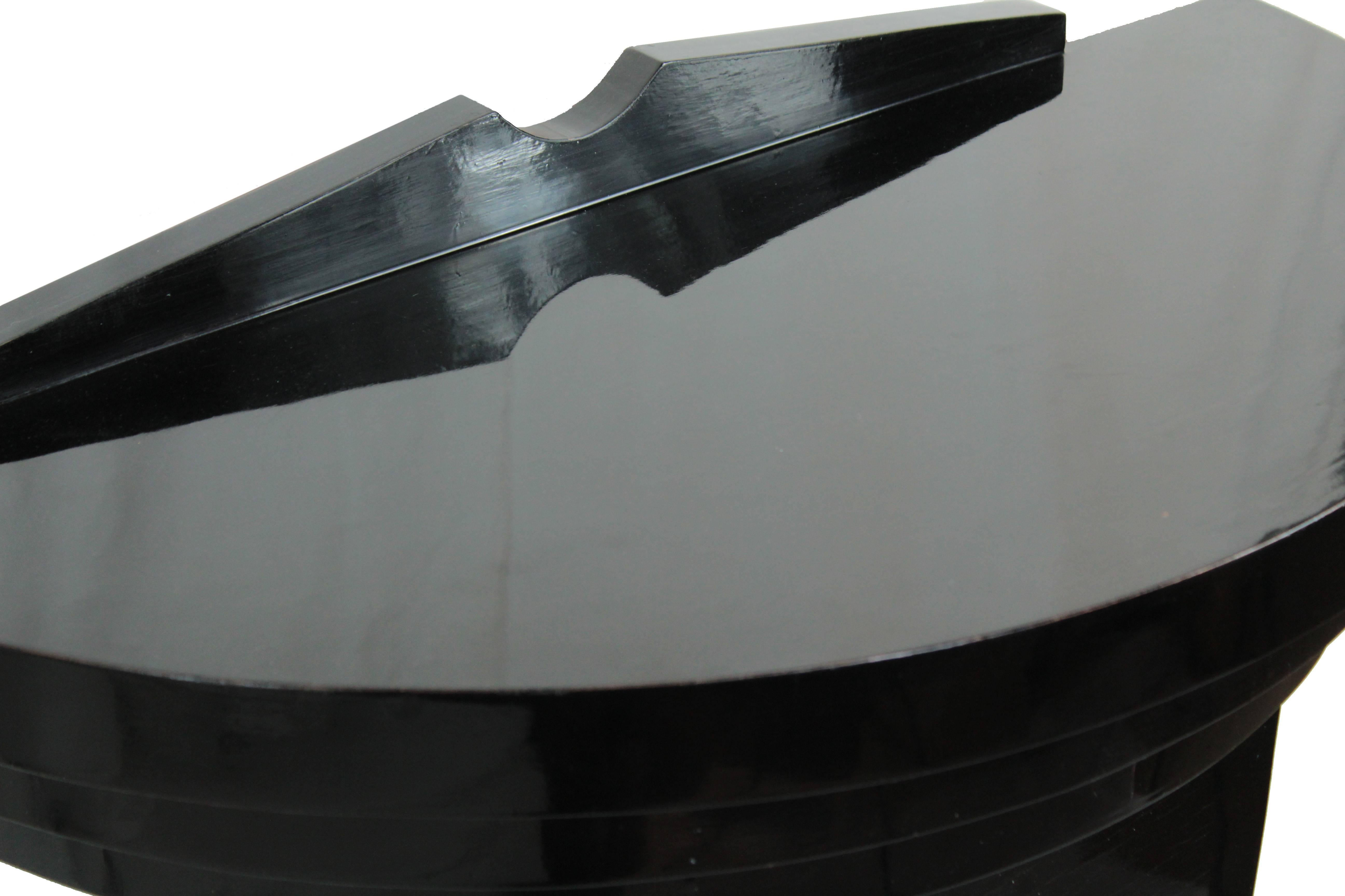 Black Lacquered Olivewood Console Art Deco, 1930s In Excellent Condition For Sale In Verona, IT