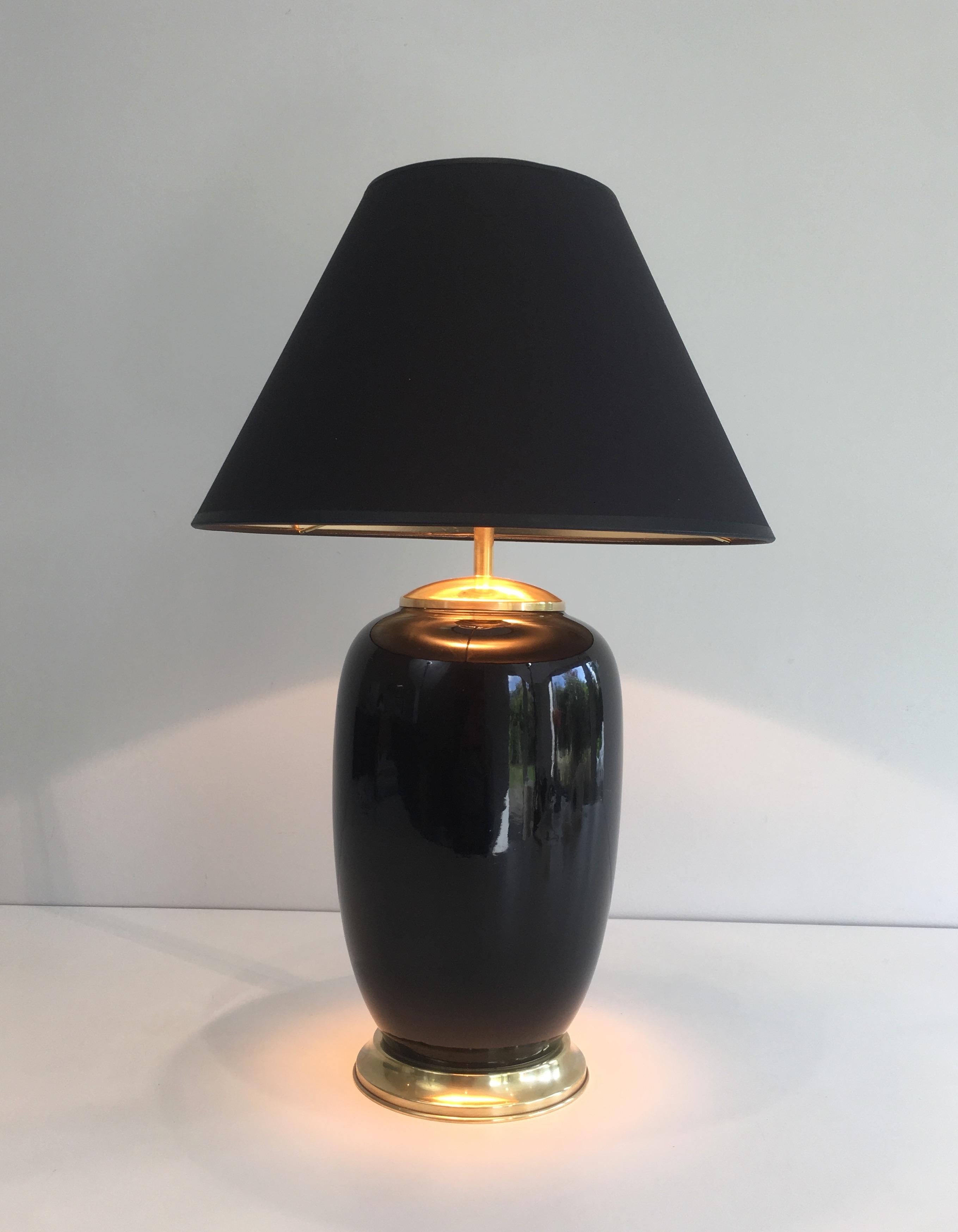 Black Lacquered Porcelain and Brass Table Lamp, French, circa 1970 6