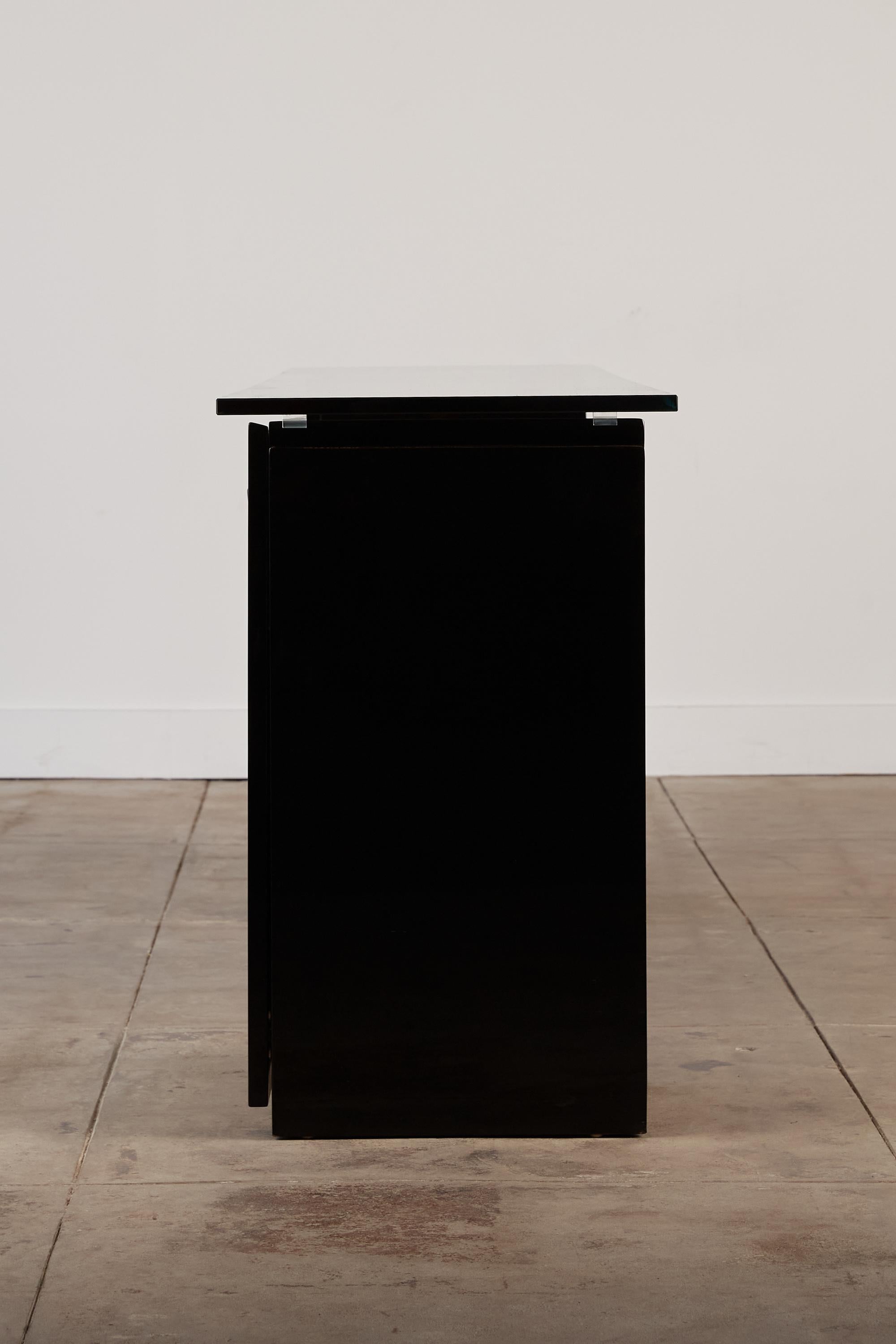 French Black Lacquered Sideboard by Luigi Gorgoni for Roche Bobois
