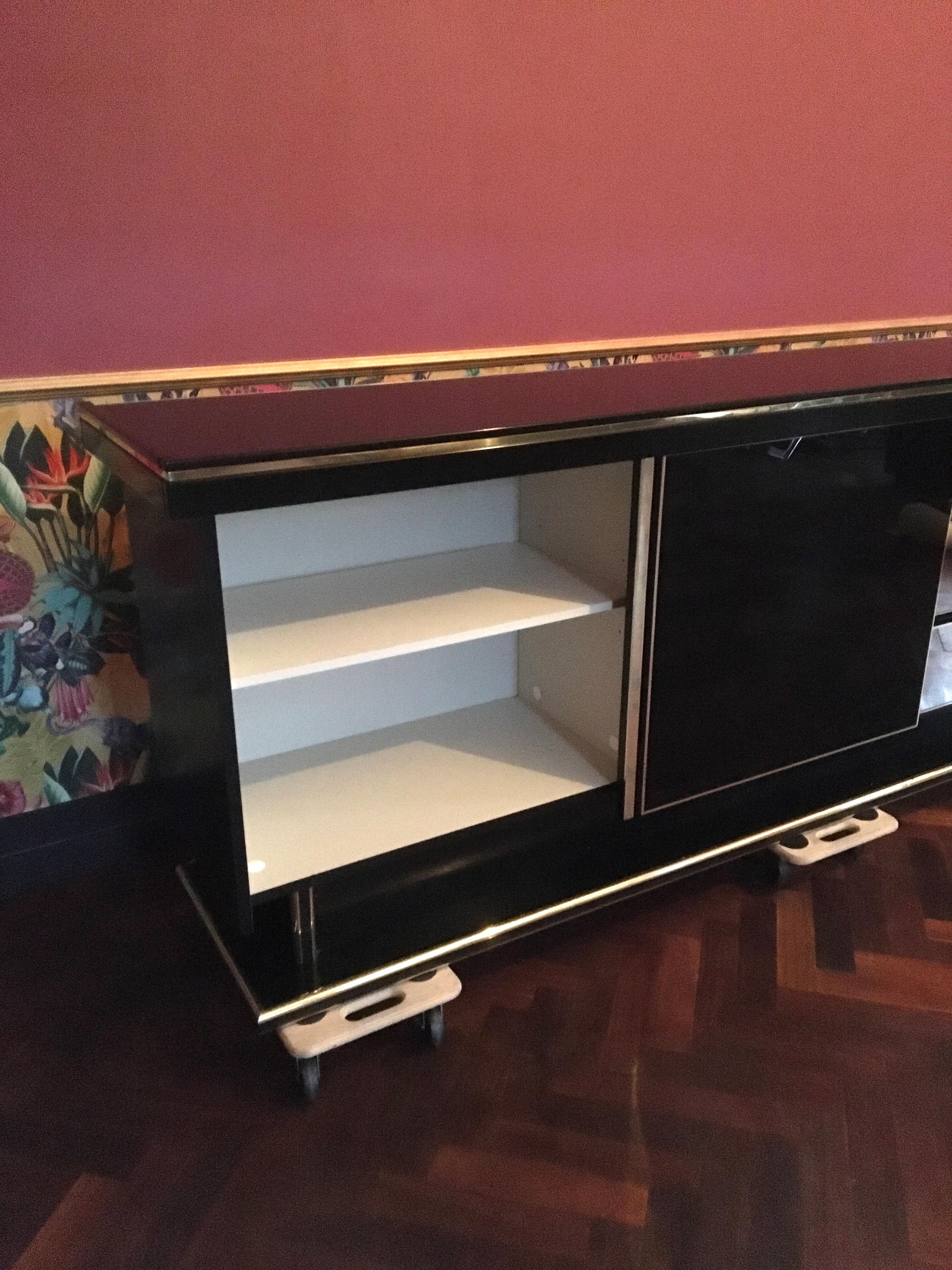 Black Lacquered Sideboard with Sliding Doors and Mirrored Drawers 2