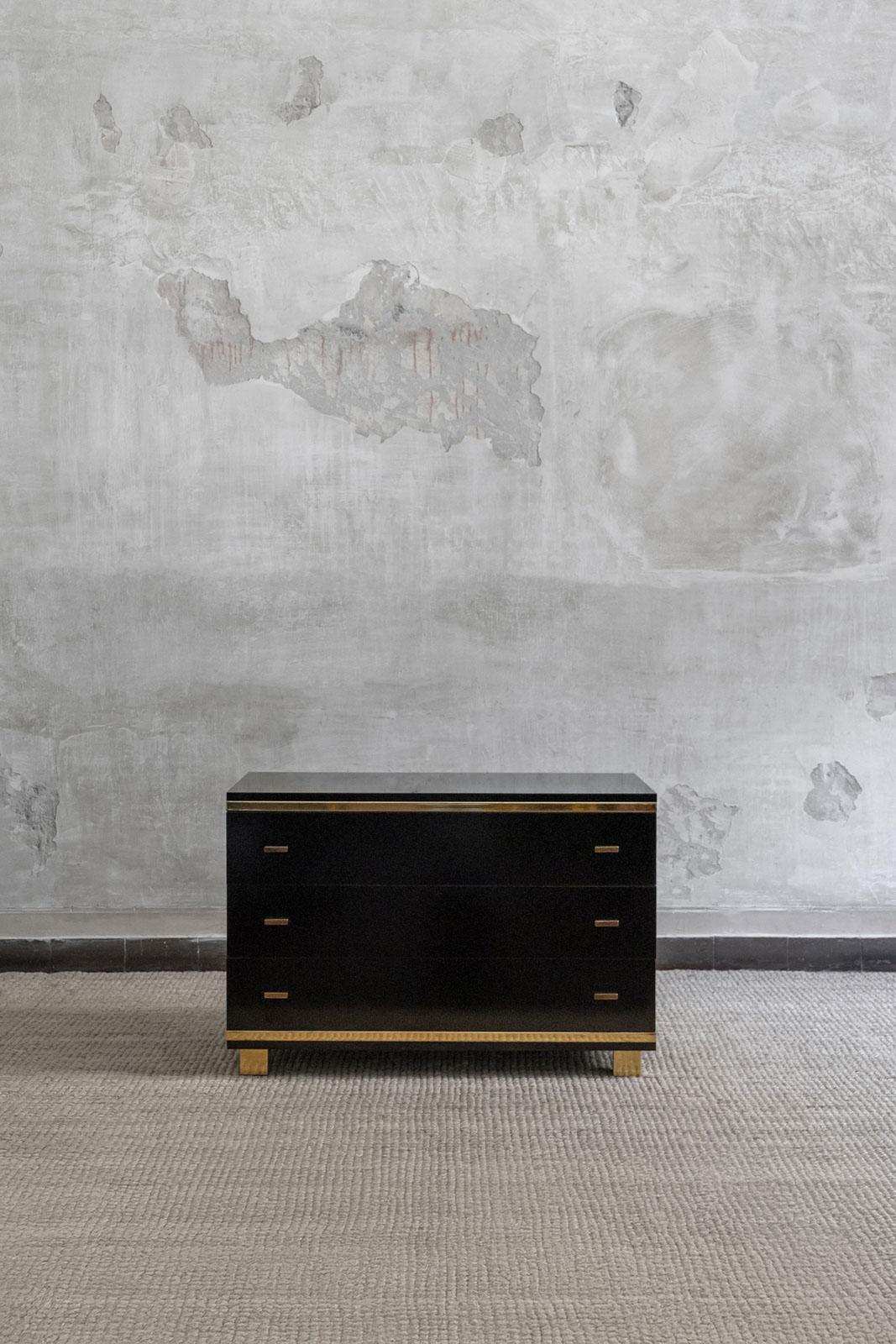 Cómoda De Madera Y Metal Lacados En Negro. Attr. Willy Rizzo, Italia 1970 Italiano en venta