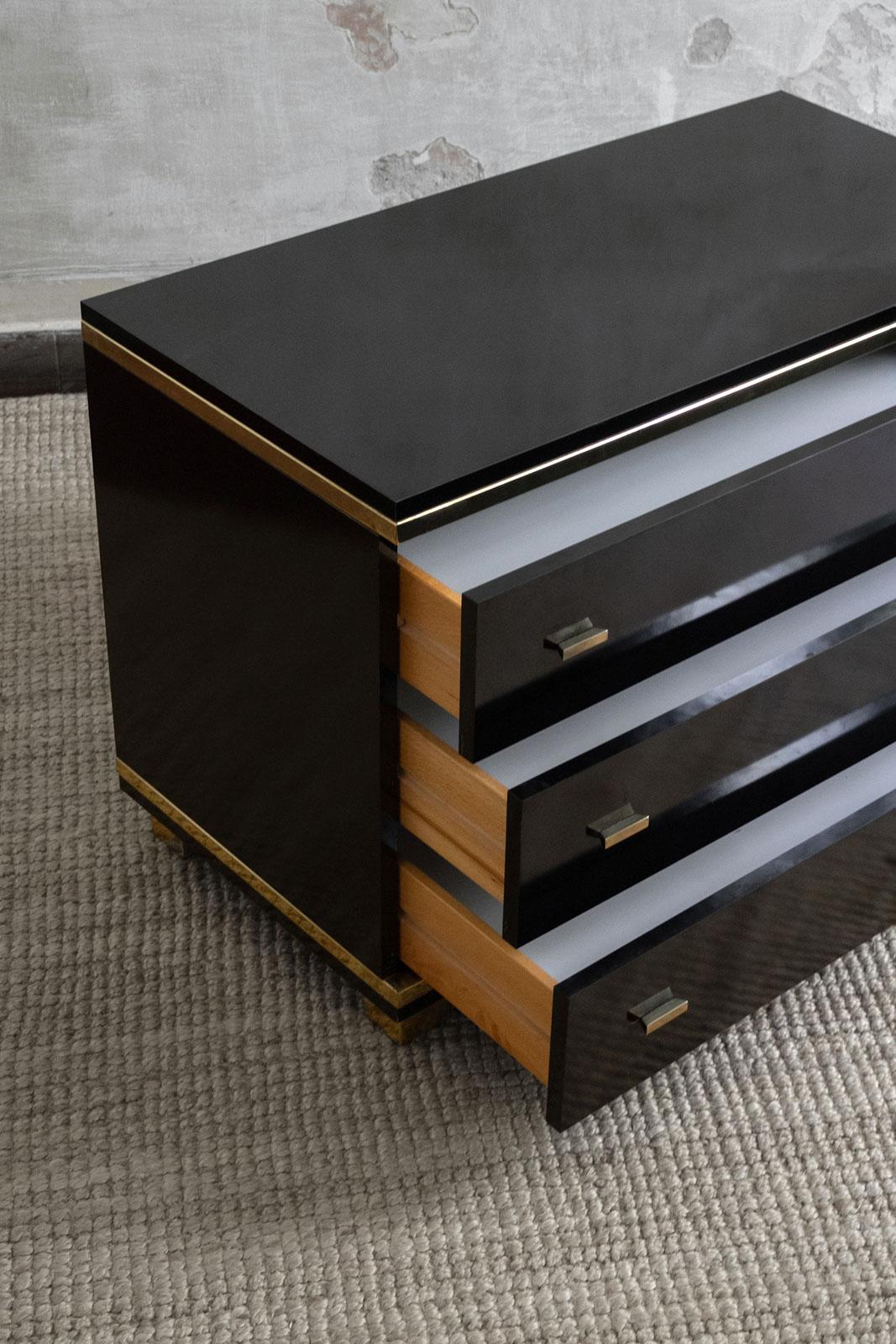 Cómoda De Madera Y Metal Lacados En Negro. Attr. Willy Rizzo, Italia 1970 en Bueno estado para la venta en Roma, RM