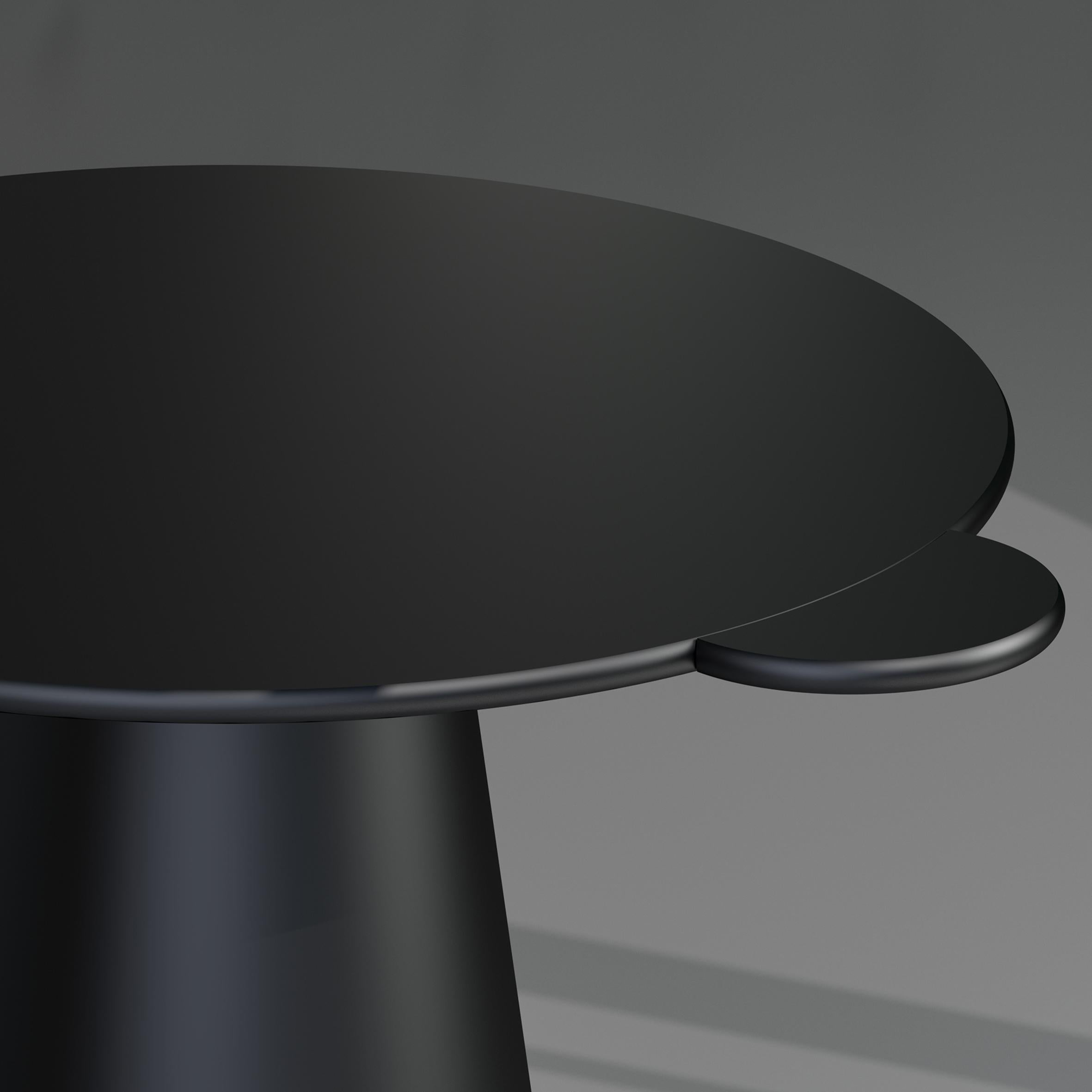 italien Table contemporaine Donald en bois laqué noir de Chapel Petrassi en vente