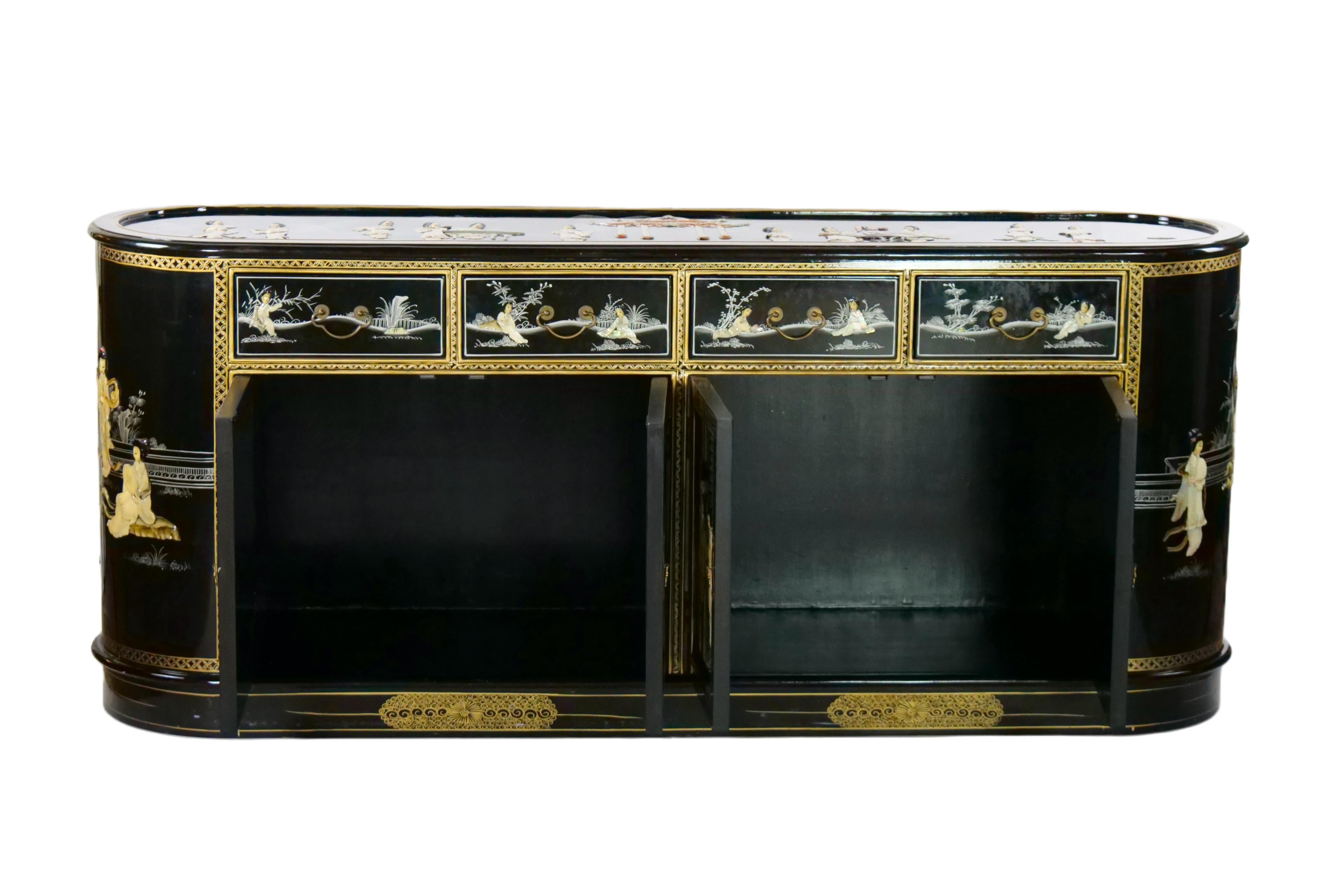 Black Lacquered Wood Hand Painted / Mother of Pearl Credenza For Sale 7