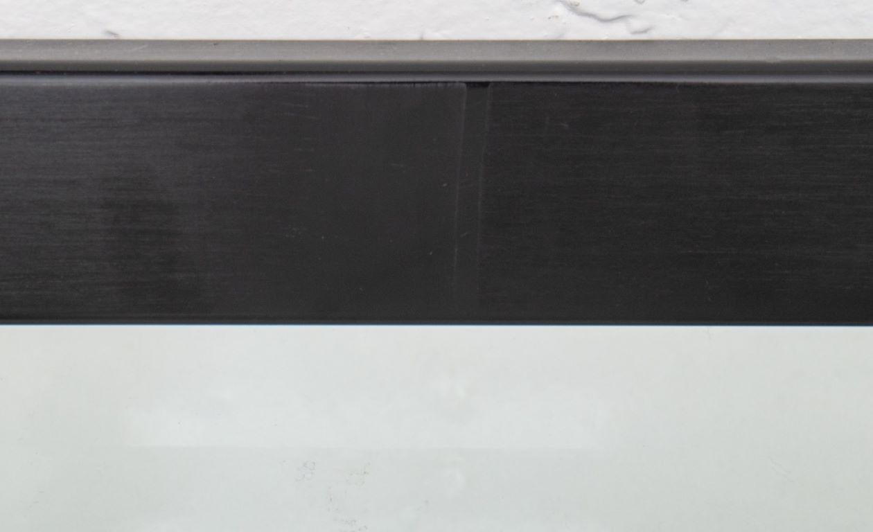 Schwarz lackierter Holzspiegel (21. Jahrhundert und zeitgenössisch) im Angebot