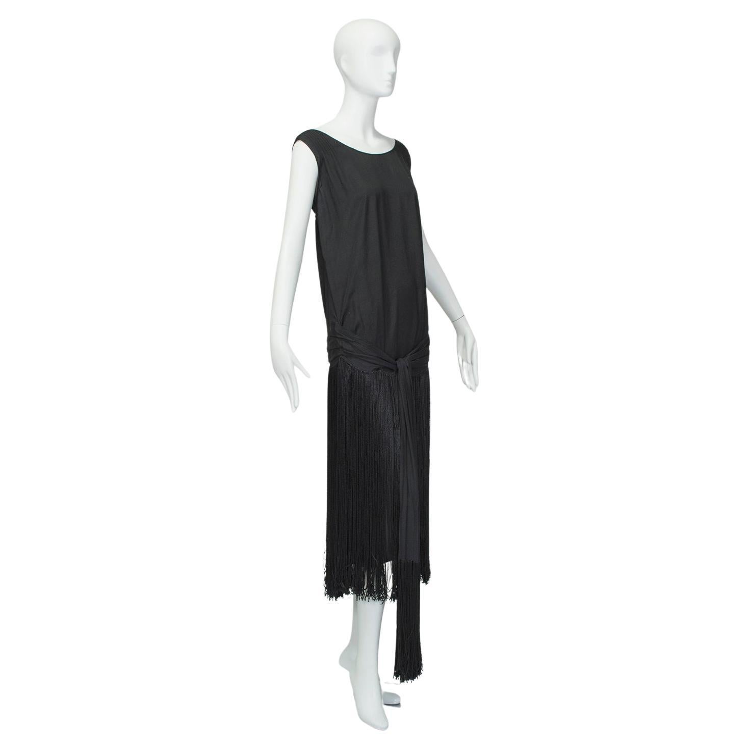 Nero *Taglia grande* Jazz Baby senza schienale e con frange, vestito Flapper - M-L, anni '20 in vendita