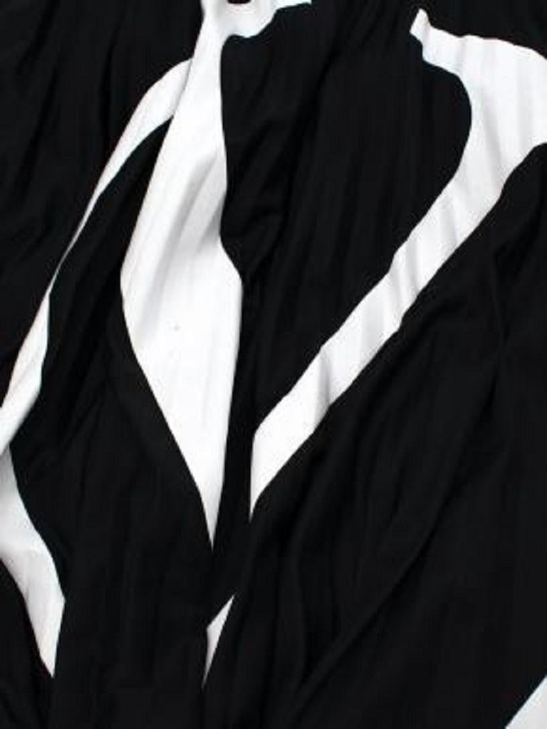 Black Lavaliere Neck V-Logo Long Dress For Sale 2