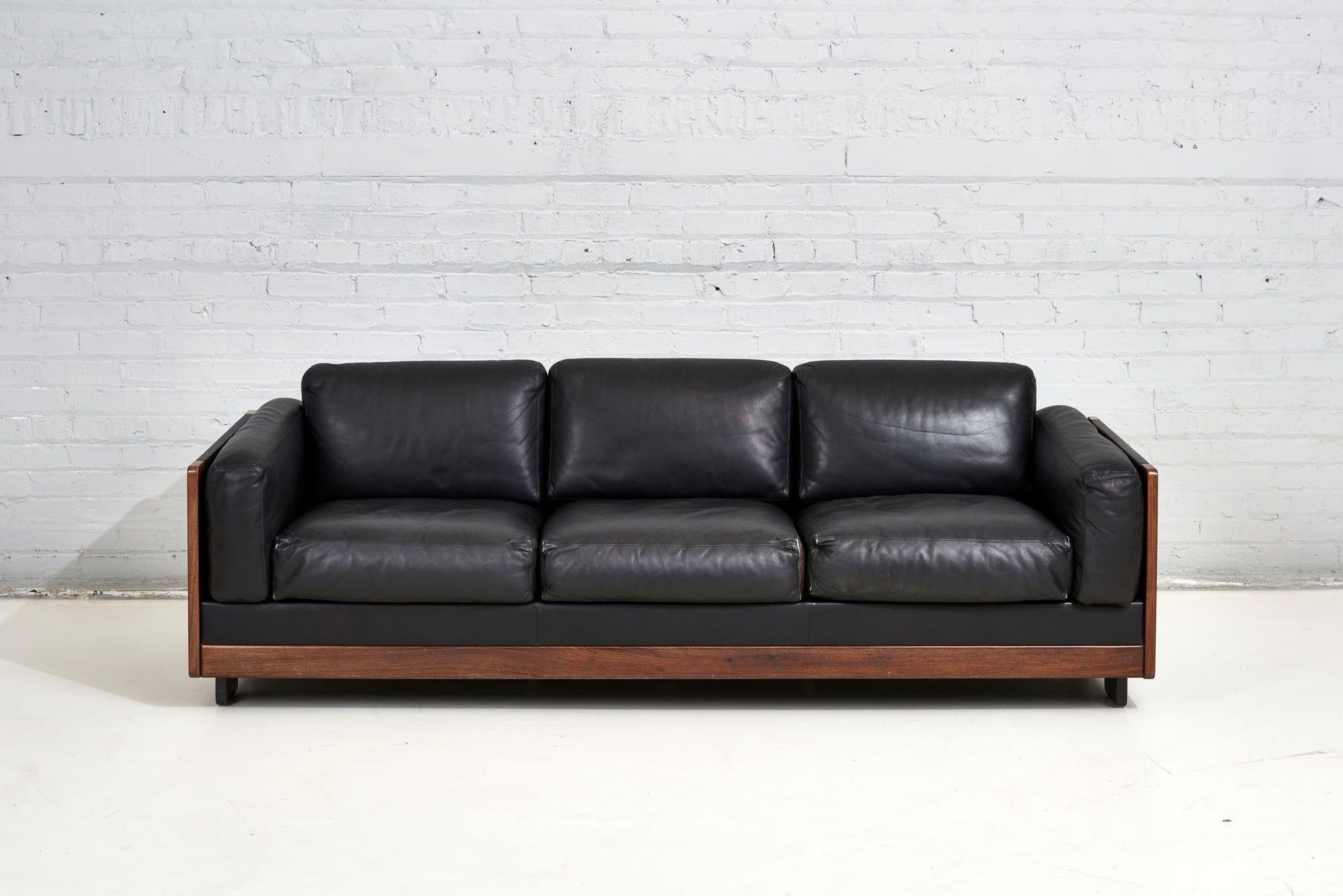 Black Leather/Rosewood “920 Sofa”, Afra & Tobia Scarpa for Cassina, Italy 1960