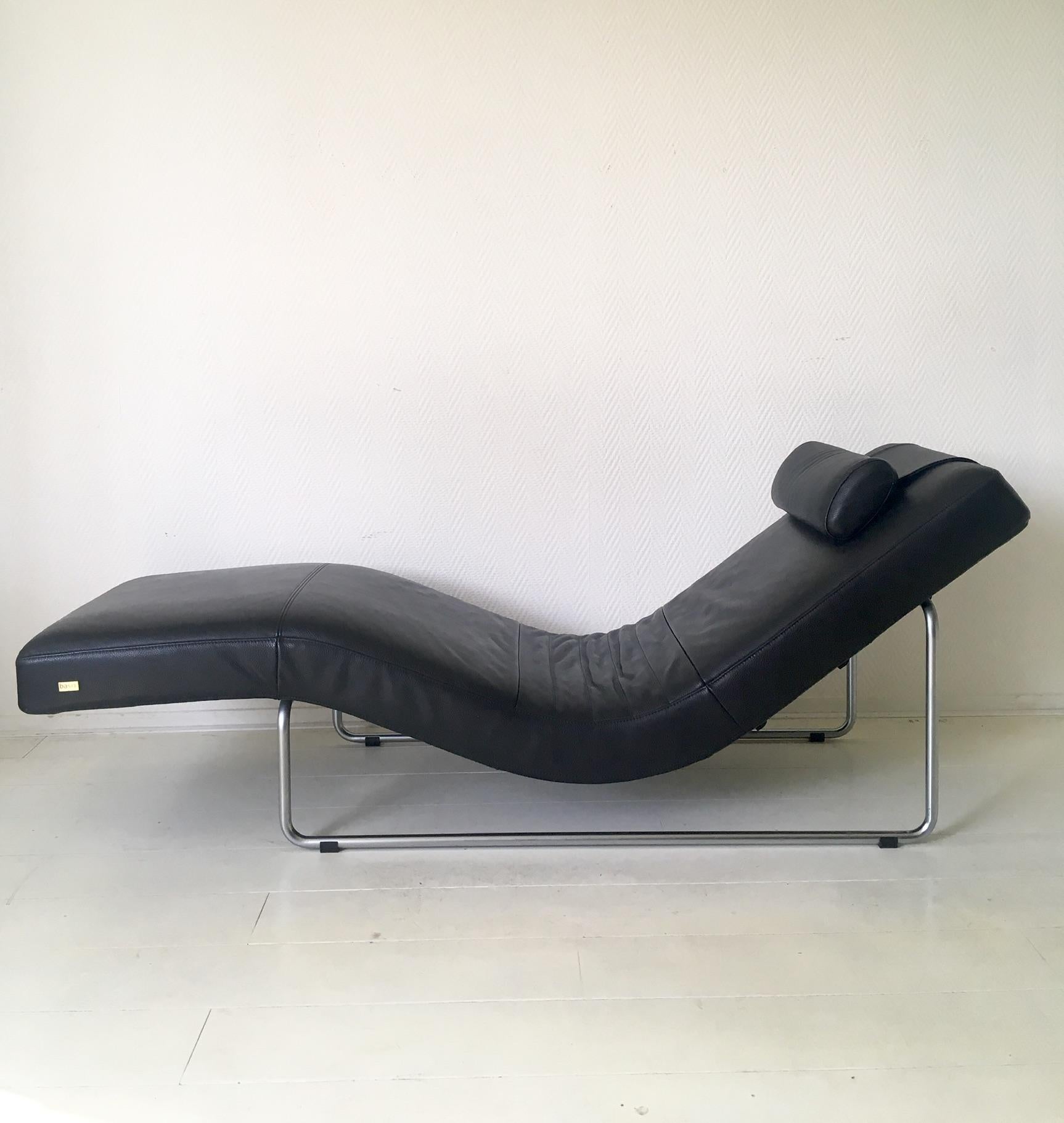 German Black Leather Adjustable Chaise Longue by Rolf Benz, Basix Series