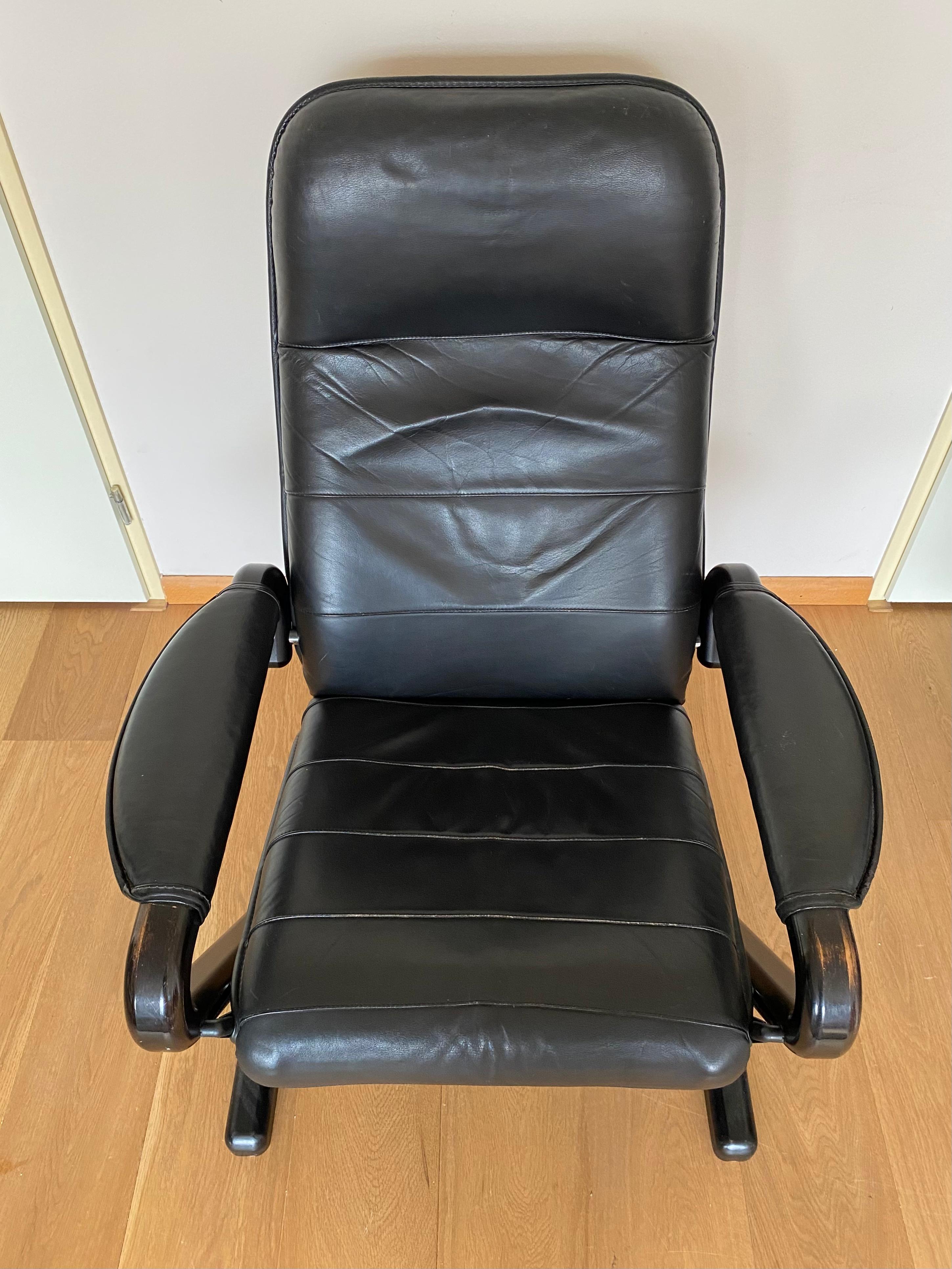 European Black Leather and Bentwood Recliner Chair, ca. 1980s
