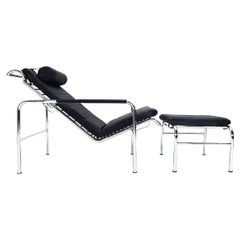 Black Leather and Chrome Gabriele Mucchi Genni Reclining Chair and Ottoman