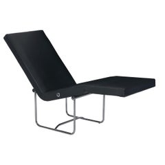 Black Leather and Chrome Tubular Steel Chaise Lounge by Ligne Roset