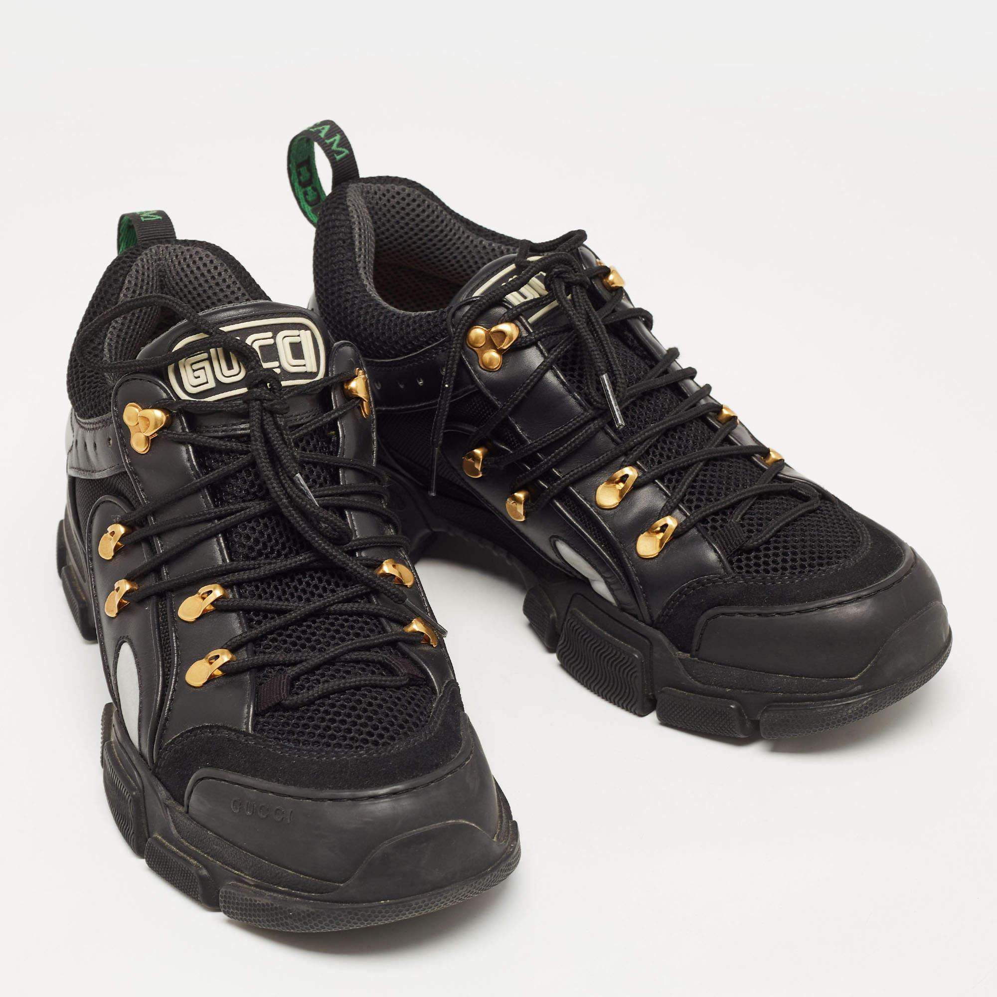 Black Leather and Mesh Flashtrek Sneakers Size 43.5 In Good Condition In Dubai, Al Qouz 2