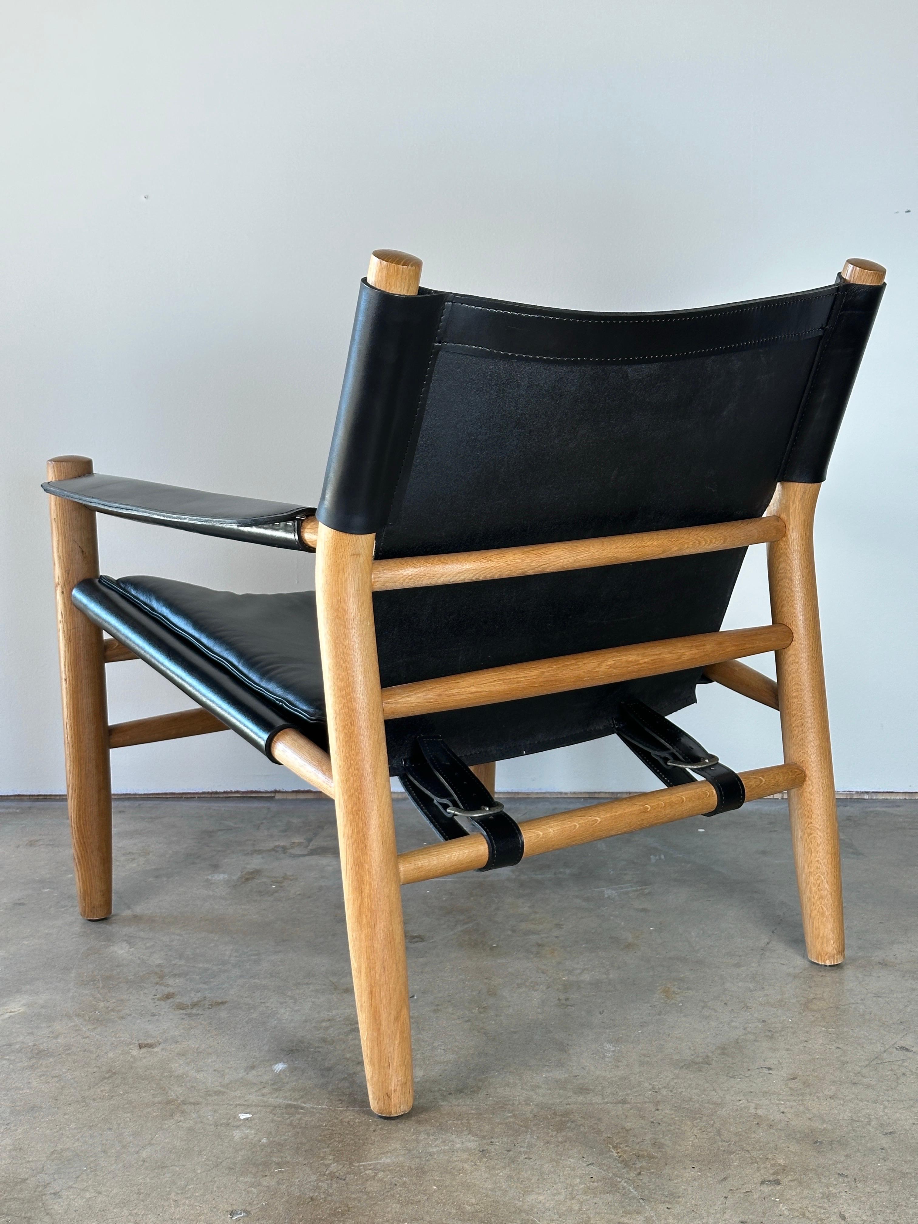 Sedia a fionda in pelle nera e Oak, di Dux In condizioni buone in vendita a Greensboro, NC