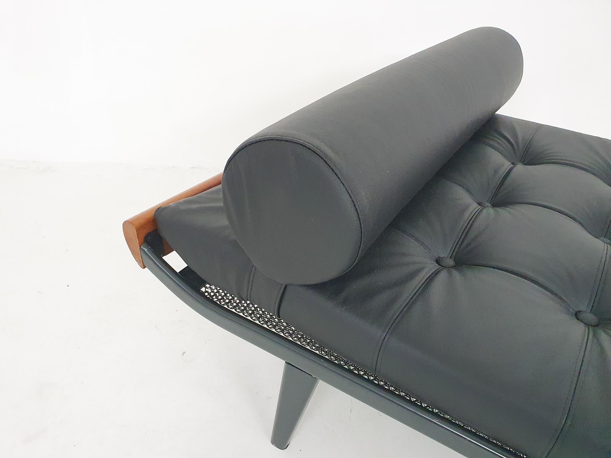 Black Leather A.R. Cordemeyer for Auping “Cleopatra” Daybed The Netherlands 1953 5