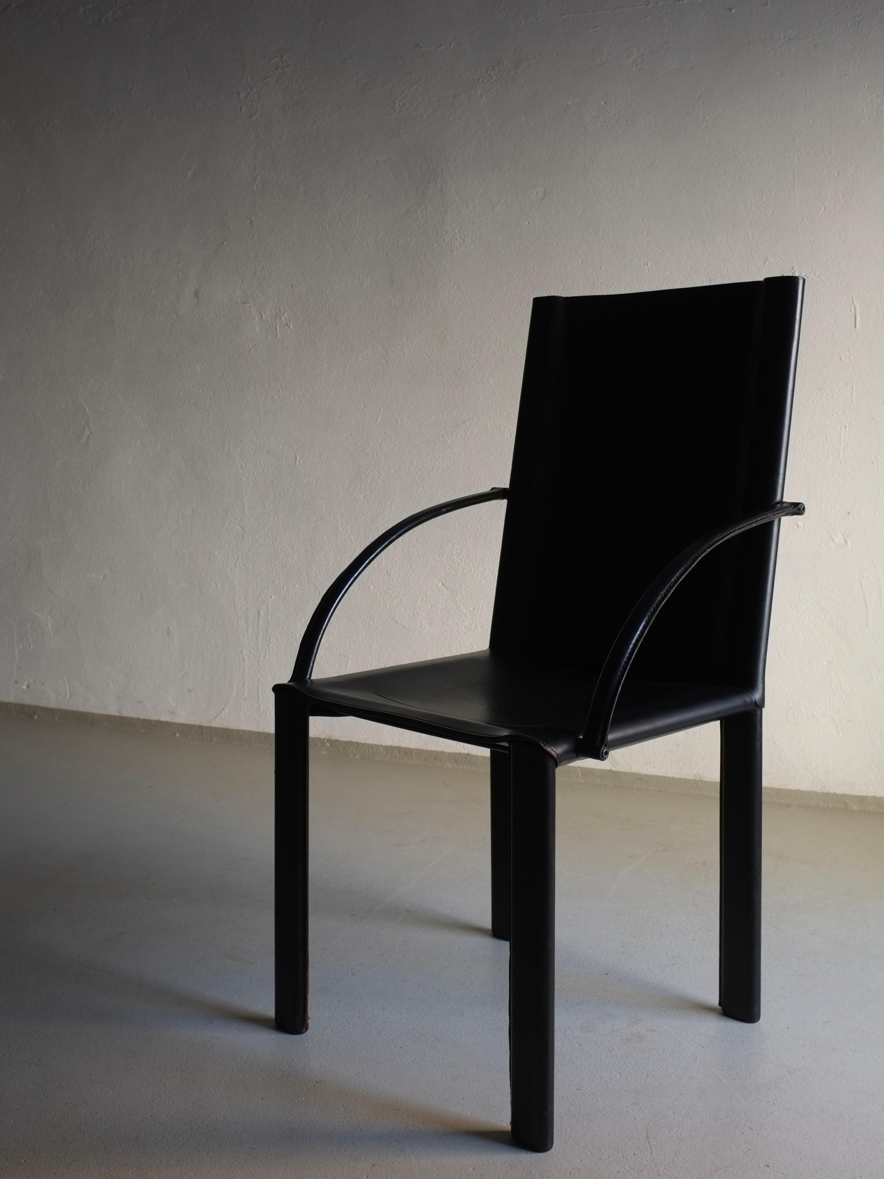 Black Leather Armchair by Carlo Bartoli for Matteo Grassi, Italy, 1980s For Sale 3