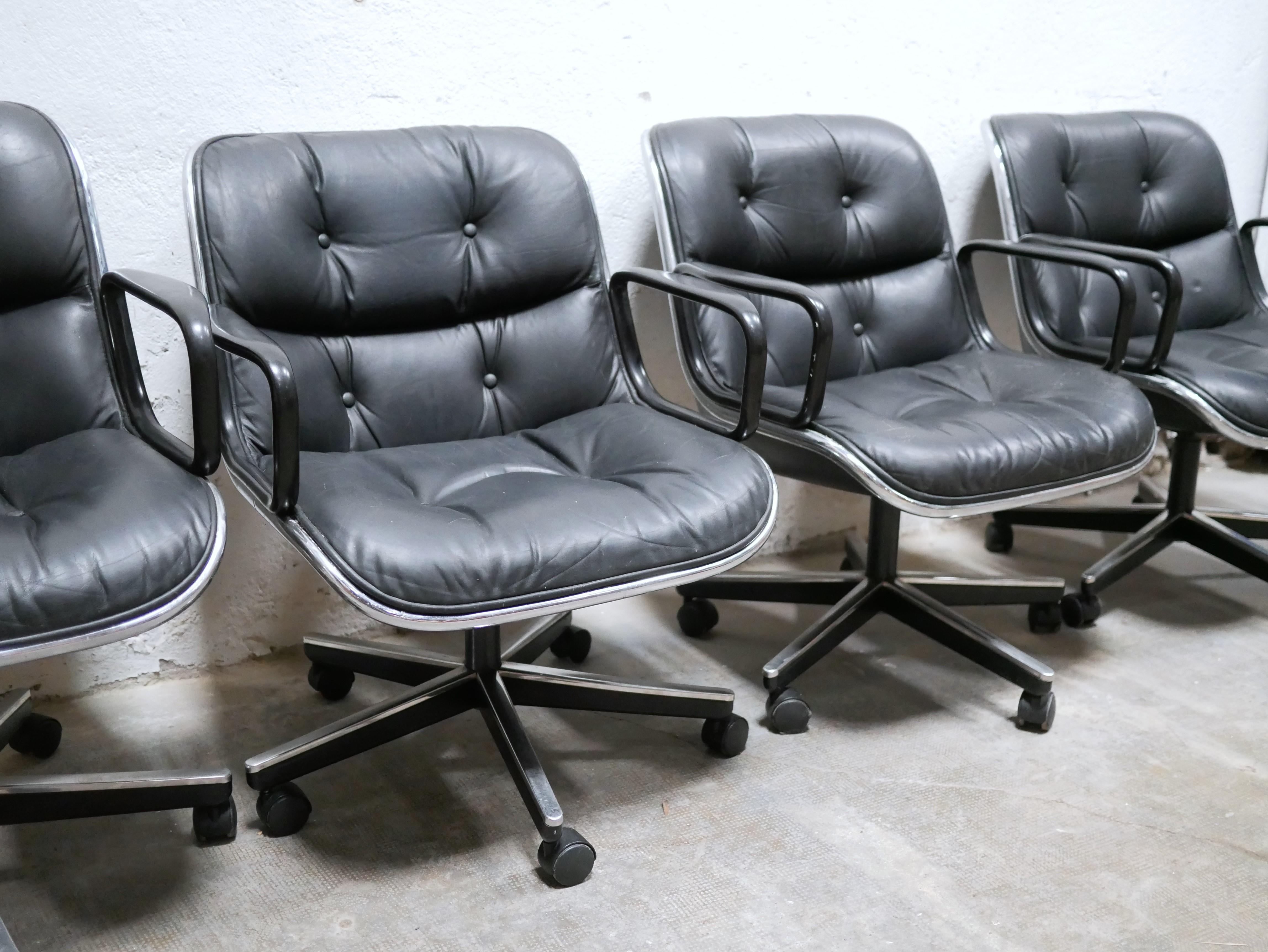 Leather Black leather armchair by Charles Pollock for Knoll International For Sale