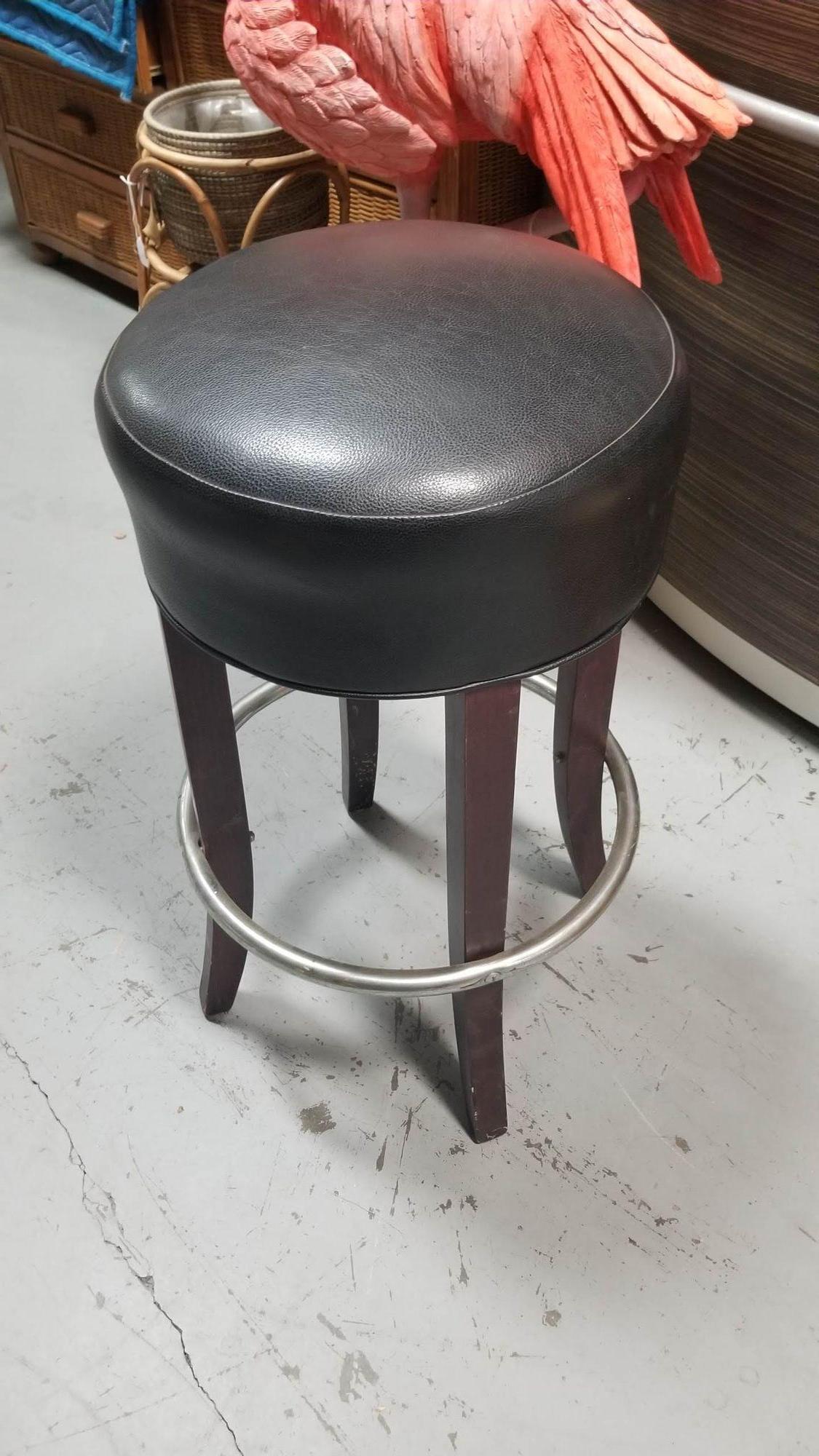 Black Leather Bar Stools with Chrome Foot Rests In Excellent Condition For Sale In Van Nuys, CA