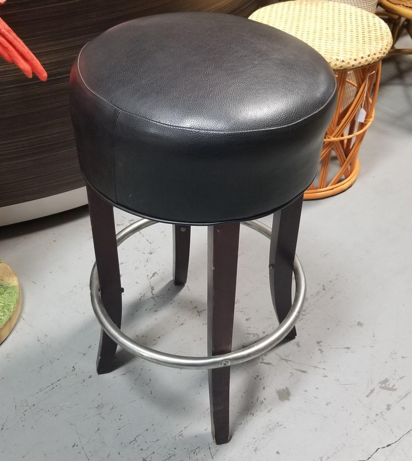 Black Leather Bar Stools with Chrome Foot Rests For Sale 1