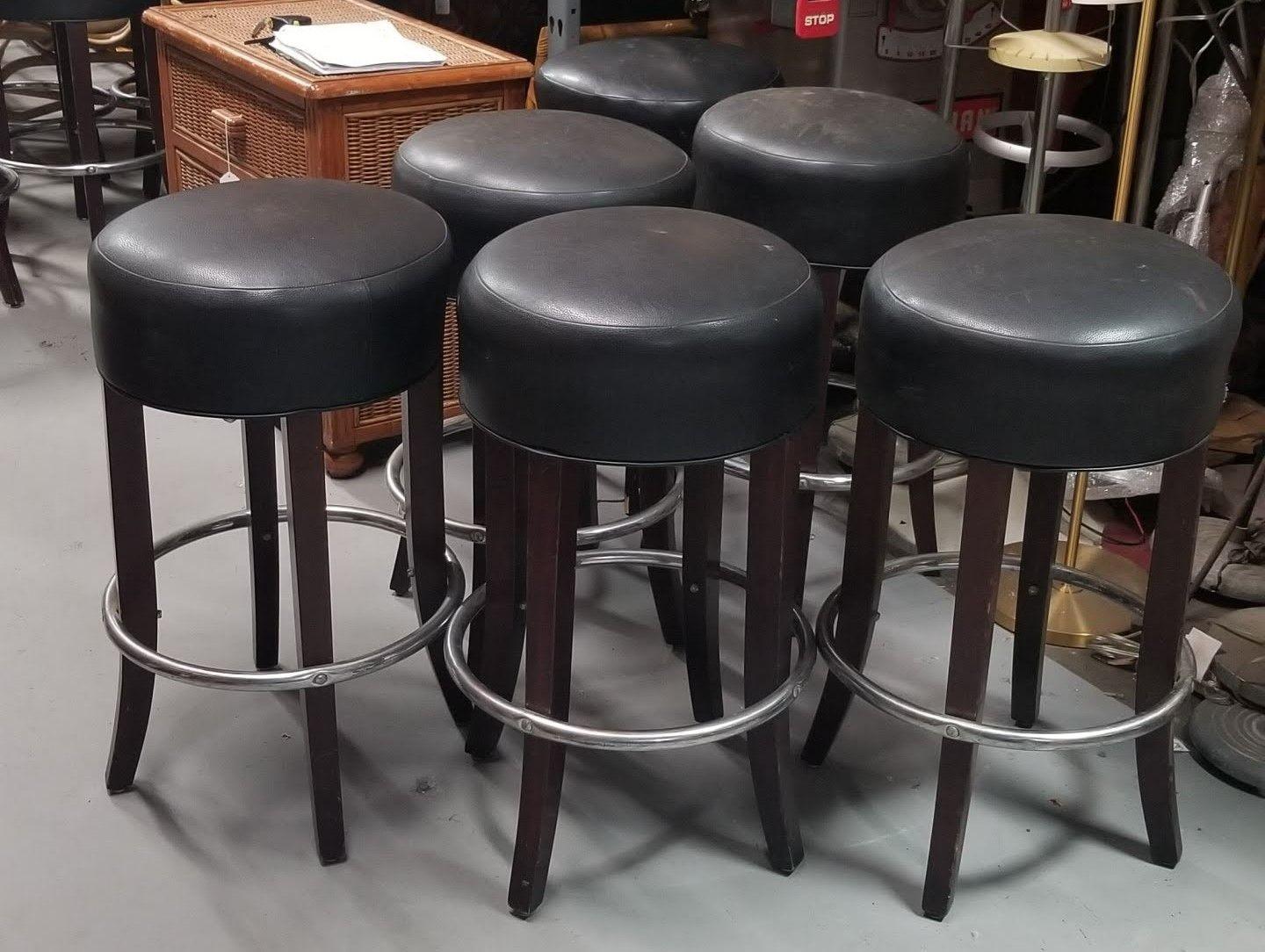 Black Leather Bar Stools with Chrome Foot Rests For Sale 3