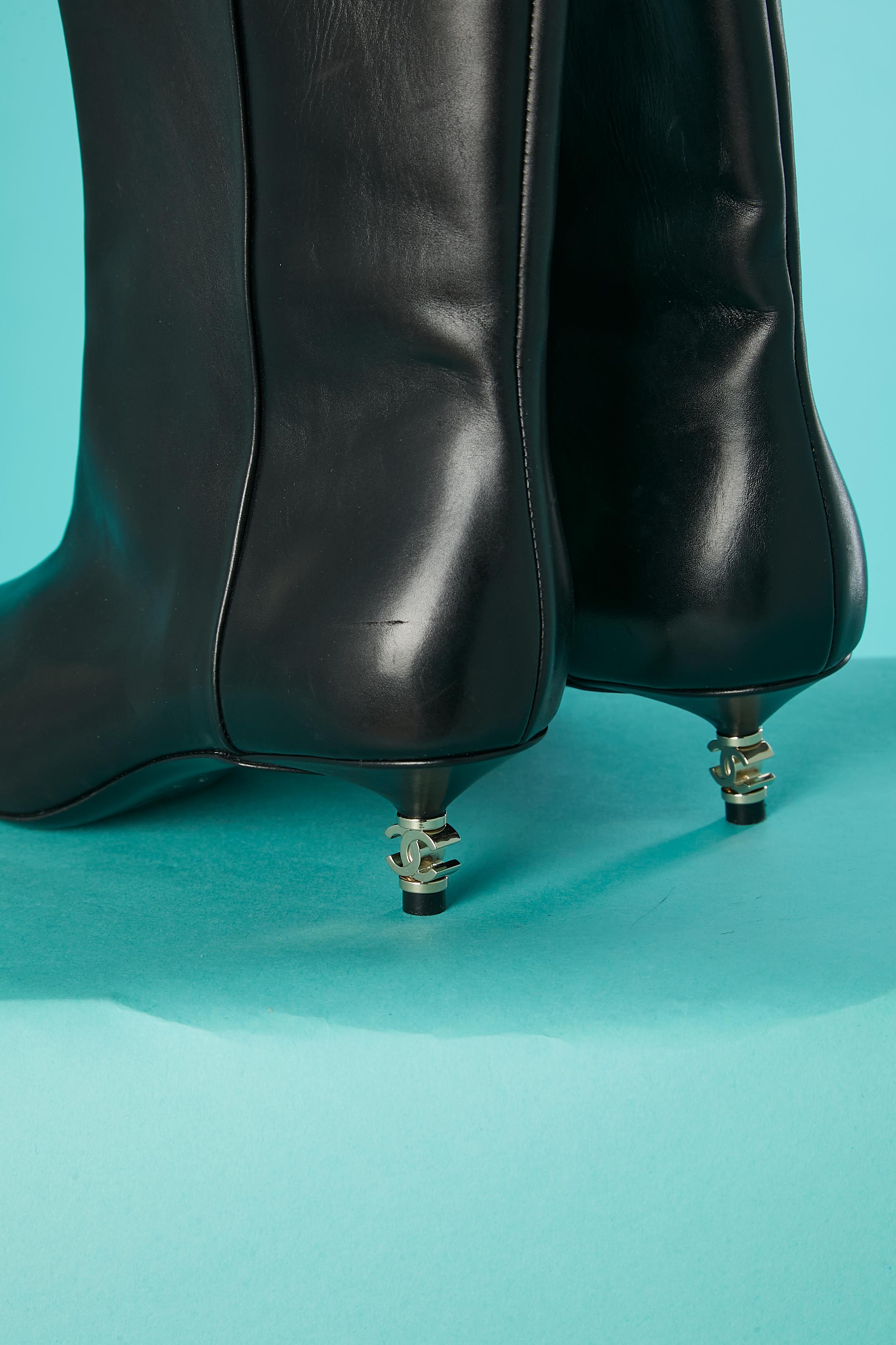 Women's Black leather booties with 