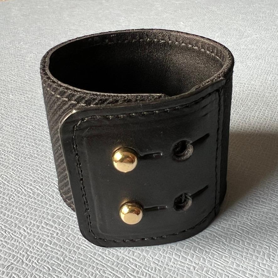 Black Leather Bracelet Gold Studs Black Fine Wool For Sale 4