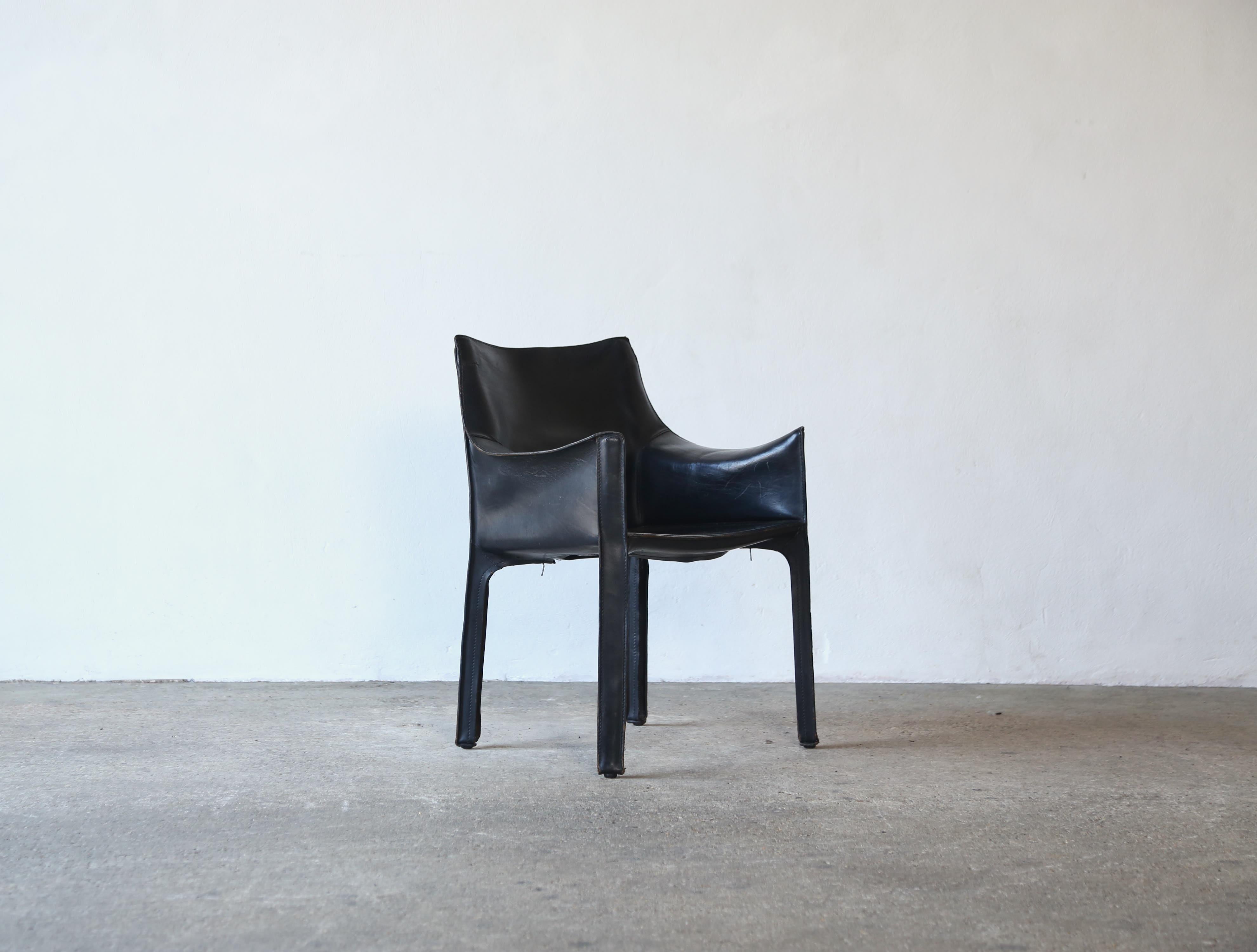 Black Leather Cab 413 Chair by Mario Bellini, Cassina, Italy, 1980s In Good Condition For Sale In LEWES, GB