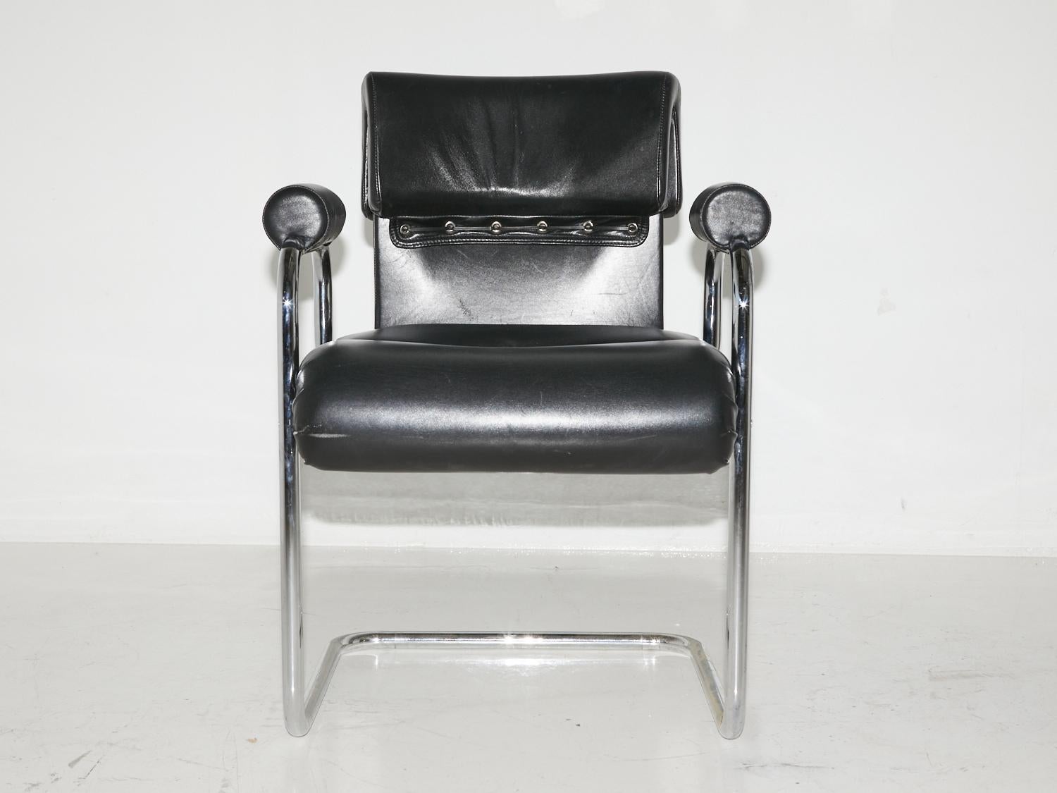 Modern Black Leather Chair by Guido Faleschini, 1970s