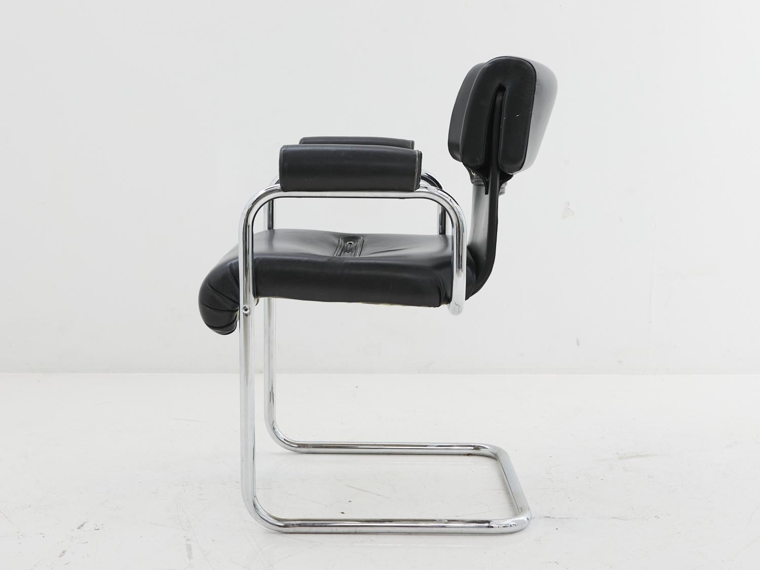 Black Leather Chair by Guido Faleschini, 1970s 1