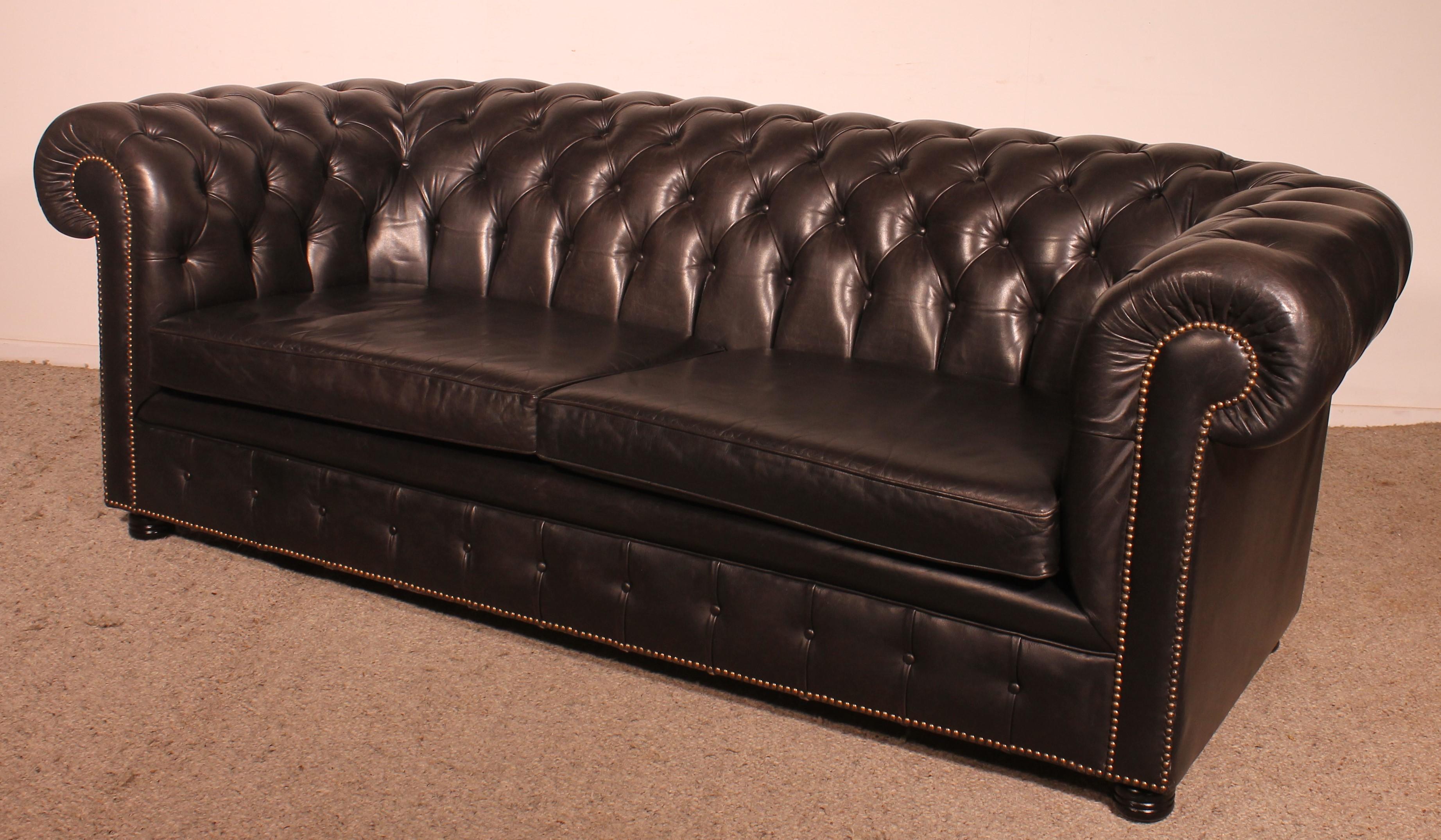Black Leather Chesterfield Sofa For Sale 7