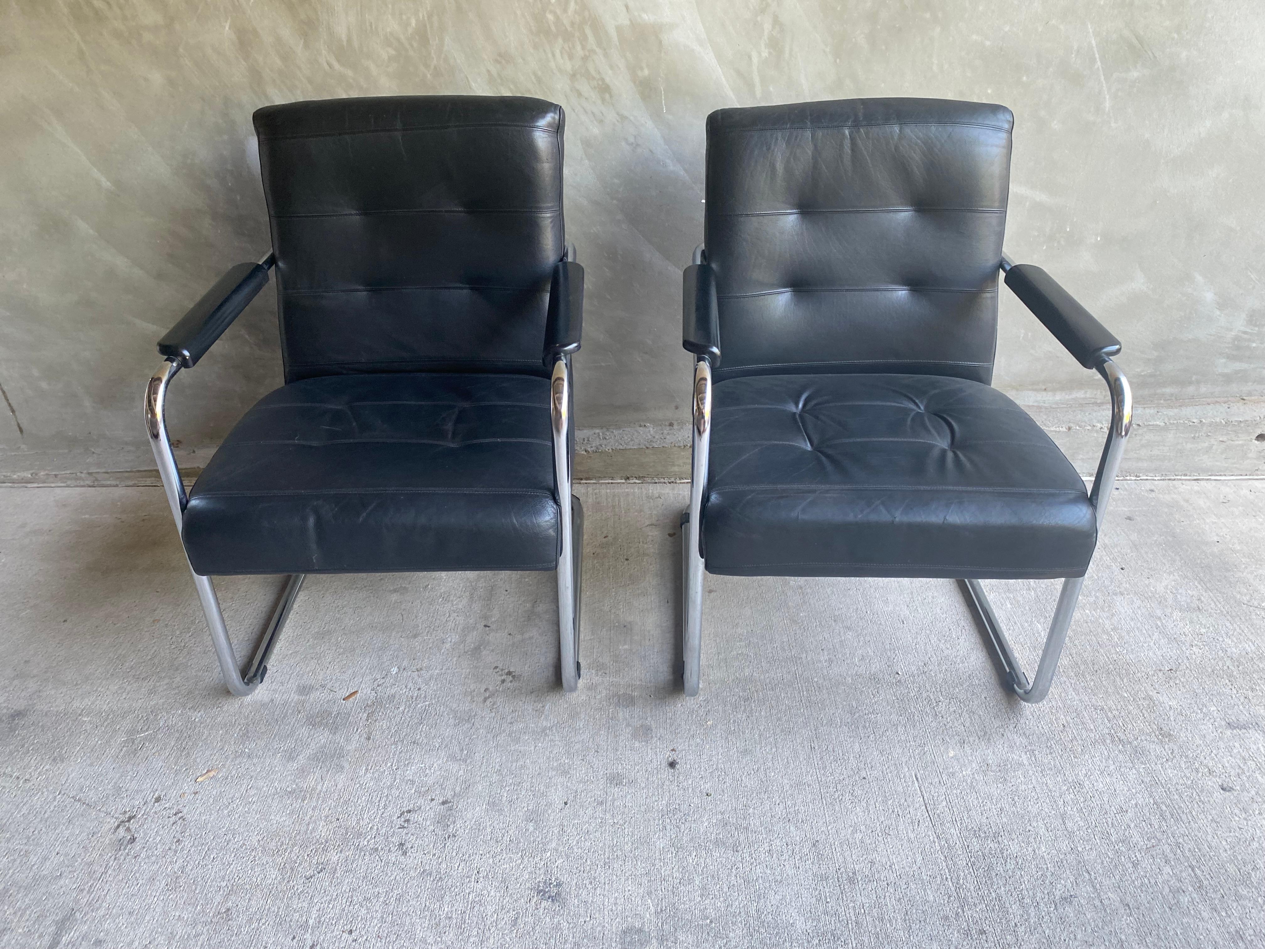 Late 20th Century Black Leather & Chrome Armchair, 1970-80's Two Available For Sale
