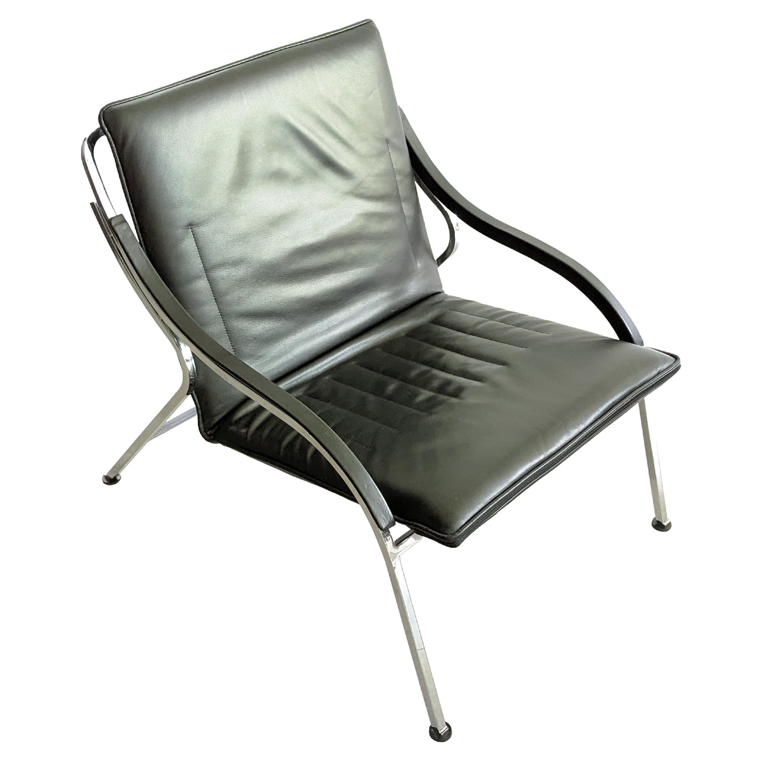 Black leather & Chrome plated metal 1960s fourline armchair by Zanuso for Arflex For Sale
