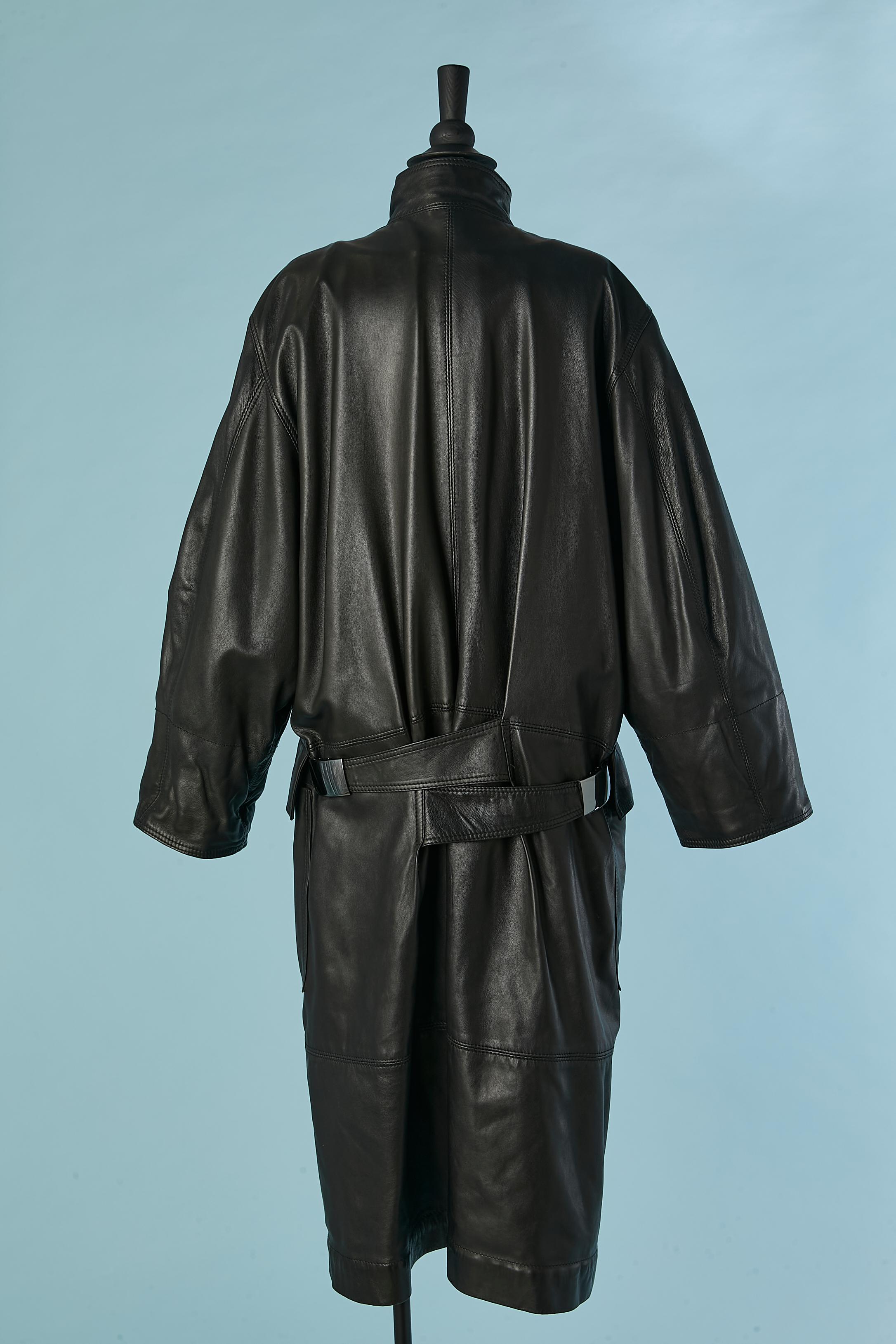 Black leather coat with brown wool lining and snap closure ALAÏA Circa 1990 2