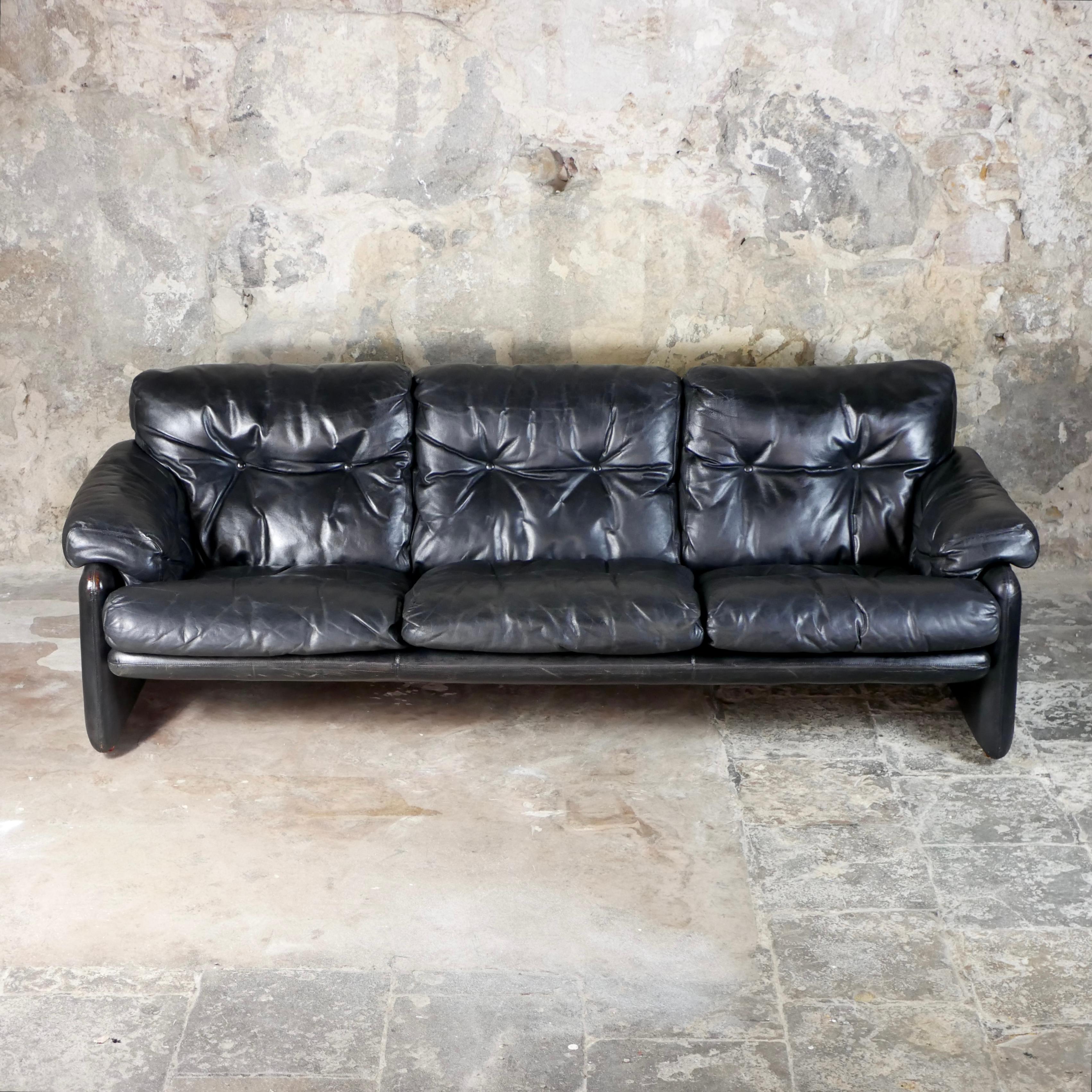 Mid-Century Modern Black leather Coronado sofa, by Afra & Tobia Scarpa, C&B Italia, 1960s For Sale