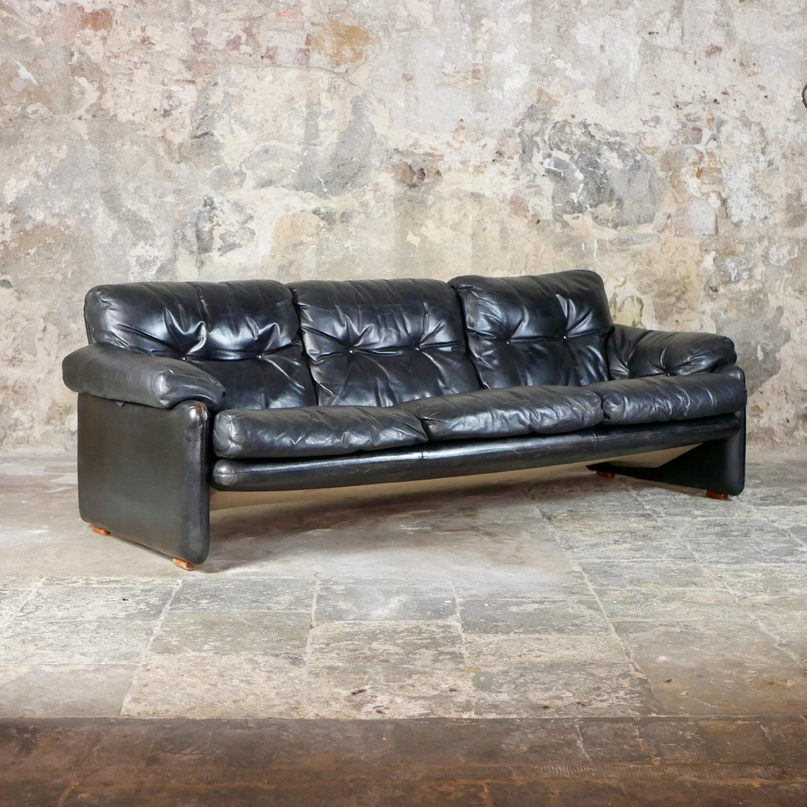 Black leather Coronado sofa, by Afra & Tobia Scarpa, C&B Italia, 1960s 1