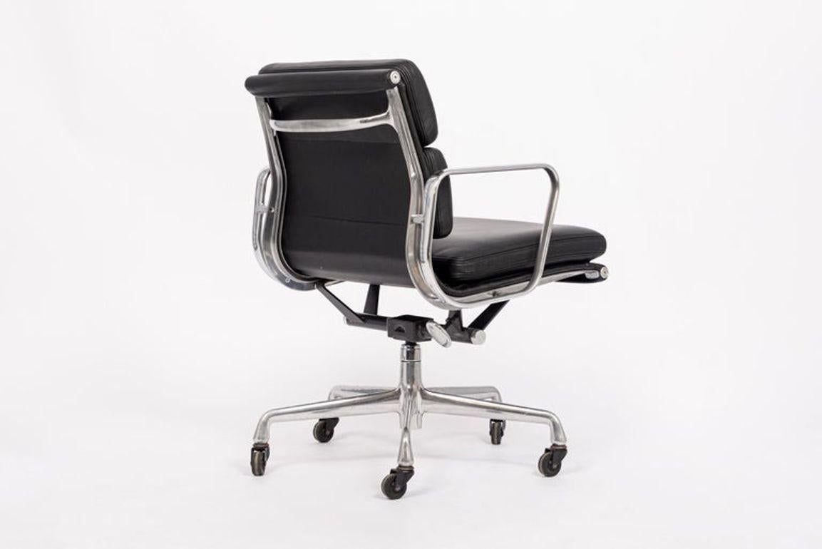 Contemporary Black Leather Desk Chair by Eames for Herman Miller Aluminum Group For Sale