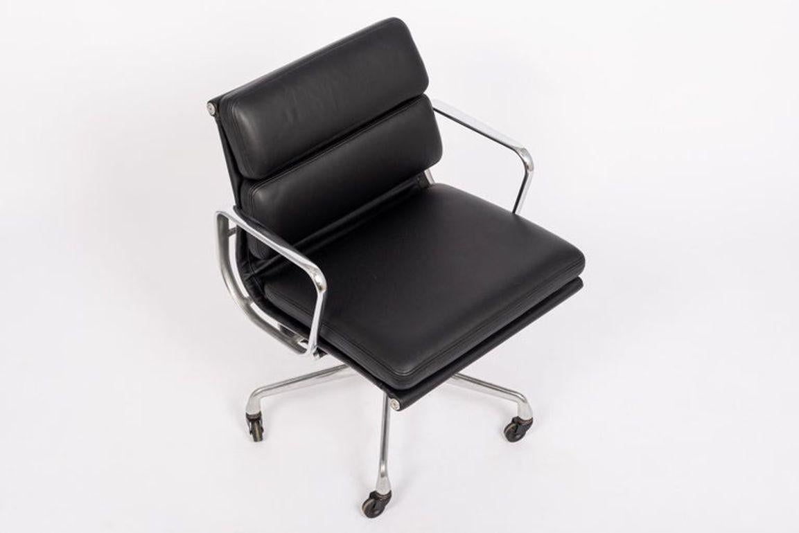 Black Leather Desk Chair by Eames for Herman Miller Aluminum Group For Sale 3
