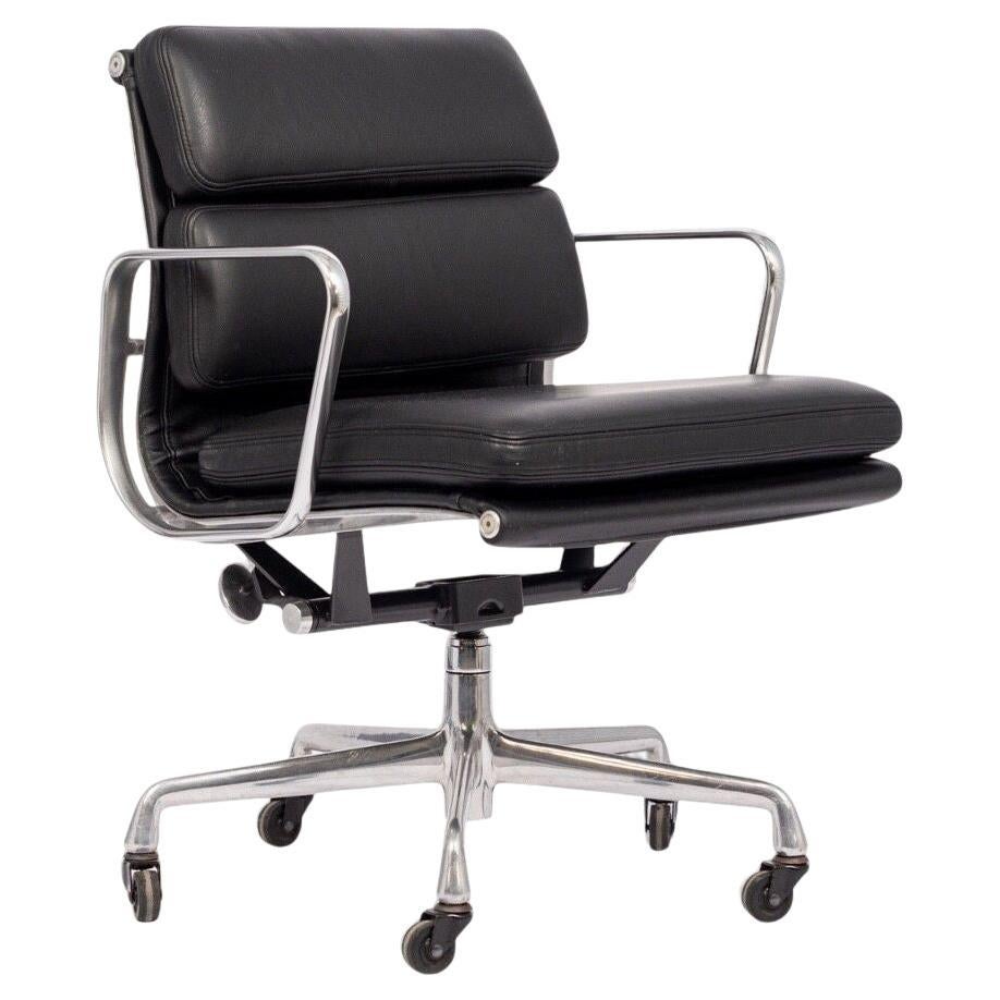Black Leather Desk Chair by Eames for Herman Miller Aluminum Group For Sale