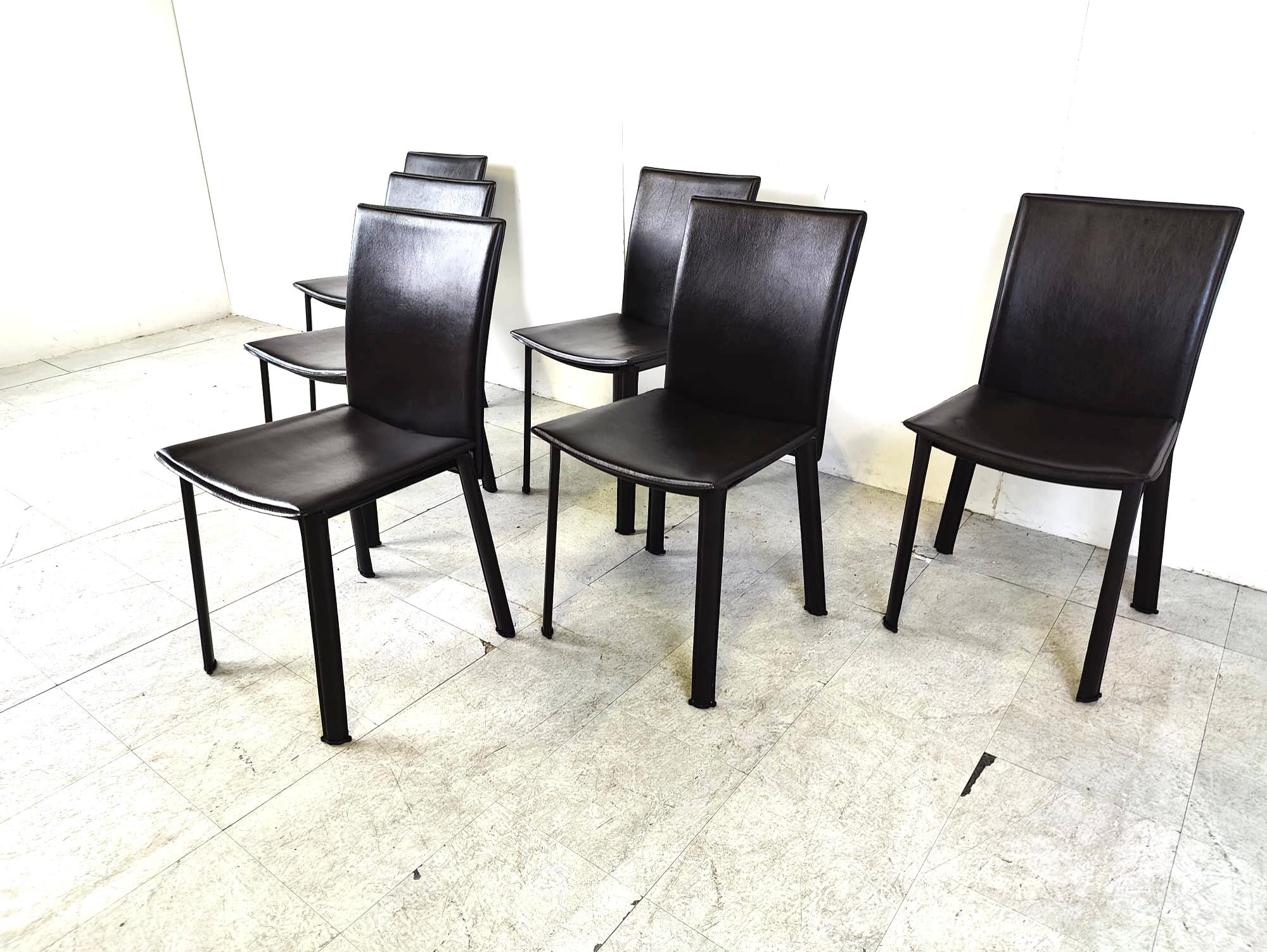 Moderne Chaises de salle à manger en cuir noir, ensemble de 6 - années 1980 en vente